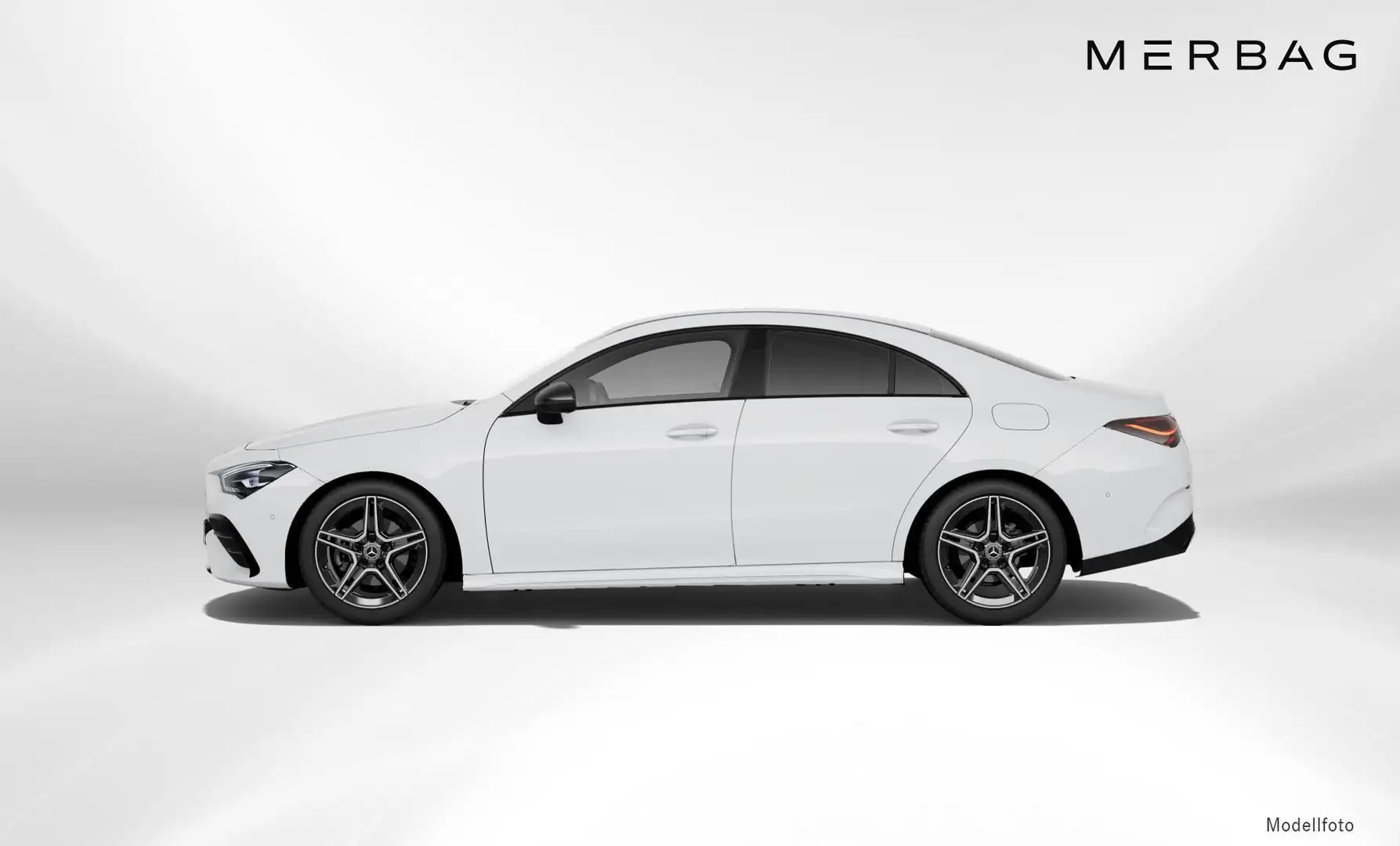 Mercedes-Benz CLA 180 Coupé AMG Line Facelift Weiß - 2