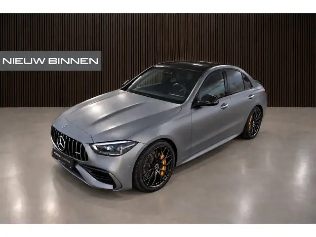 Mercedes-Benz C 300 e AMG Line | Magno | Panoramadak | Stoelverwarming