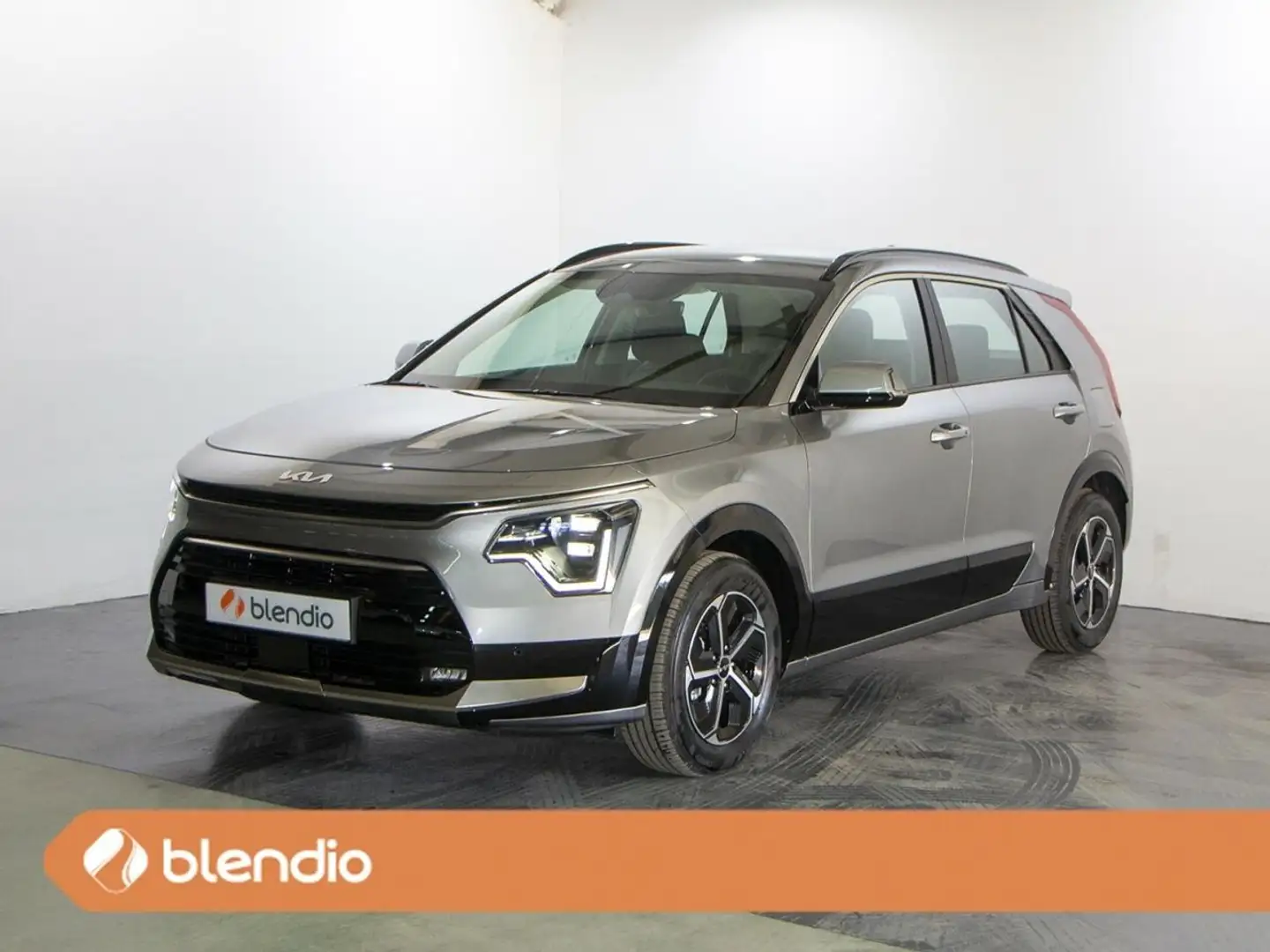 Kia Niro 1.6 GDI HEV DRIVE 141CV 5P Gris - 1