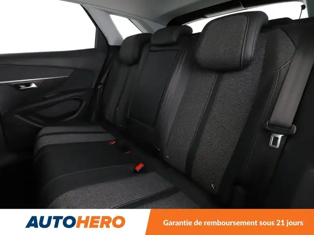Peugeot 3008 view 16