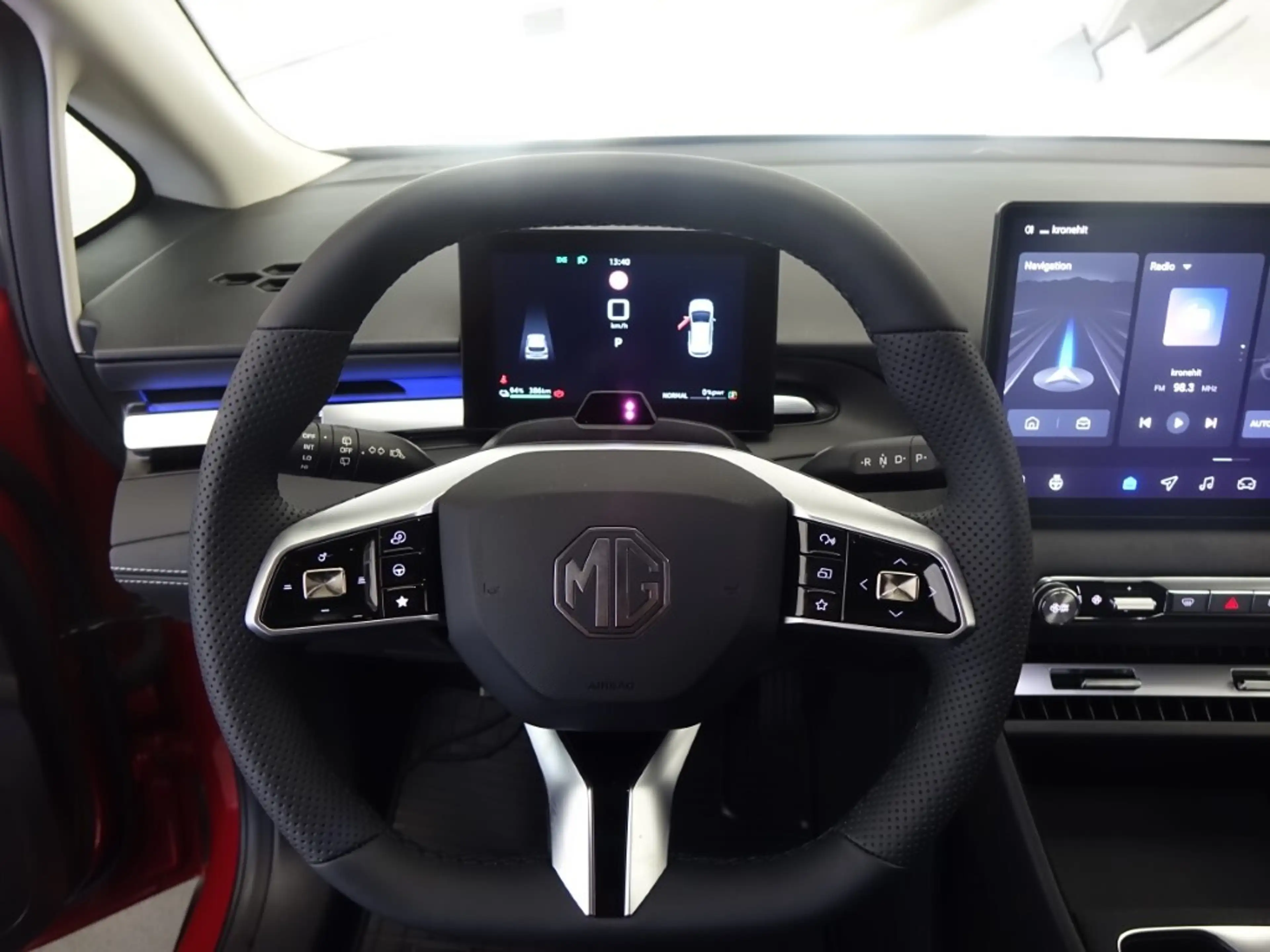 MG MG4 EV Urban 54 kWh Luxury *NAVI, SITZHEIZUNG, LENK... — photo 6