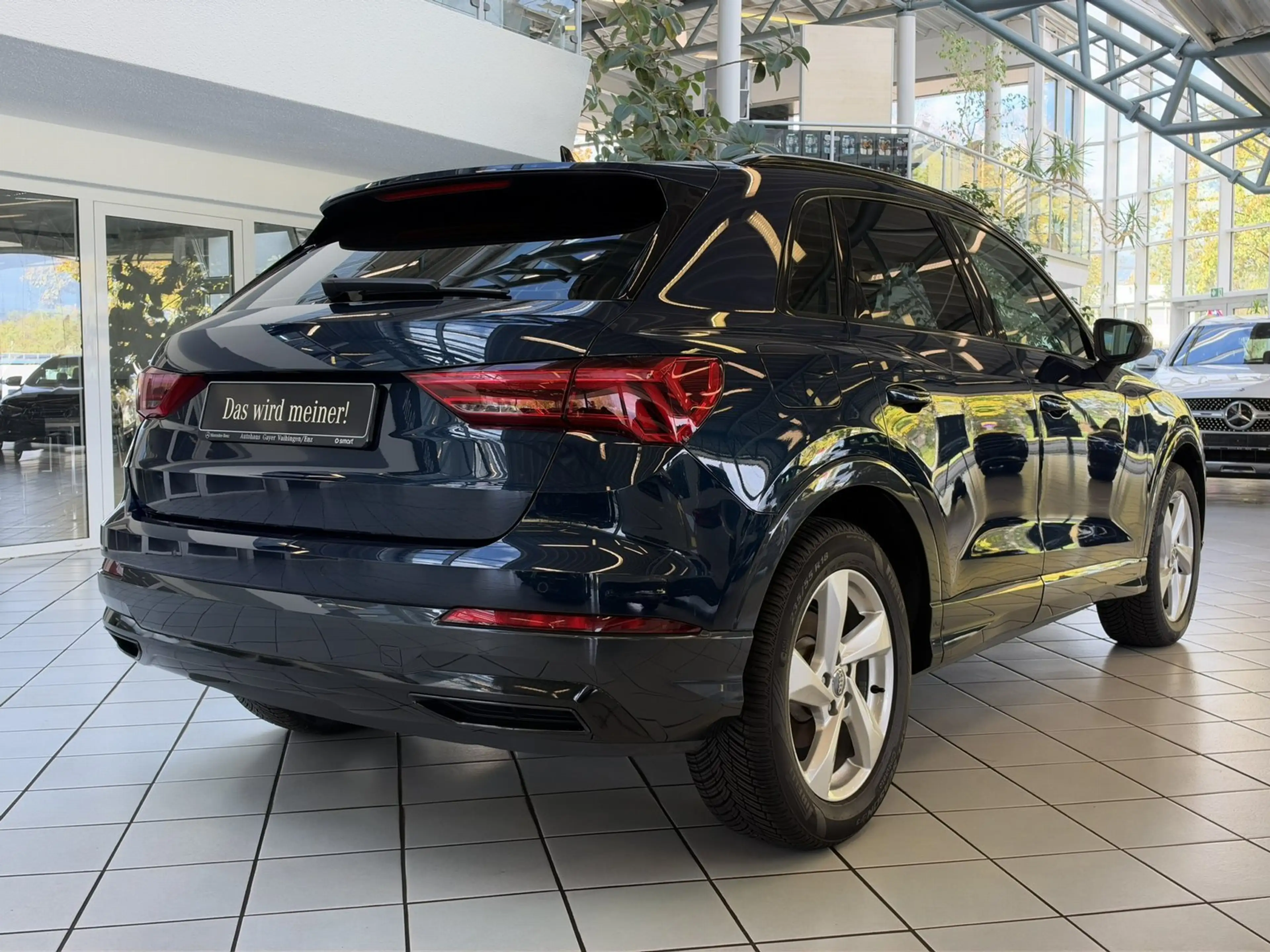 Audi Q3 35 TFSI advanced ACC+LED+SHZ+ALLWETTER+PDC+++ — photo 3