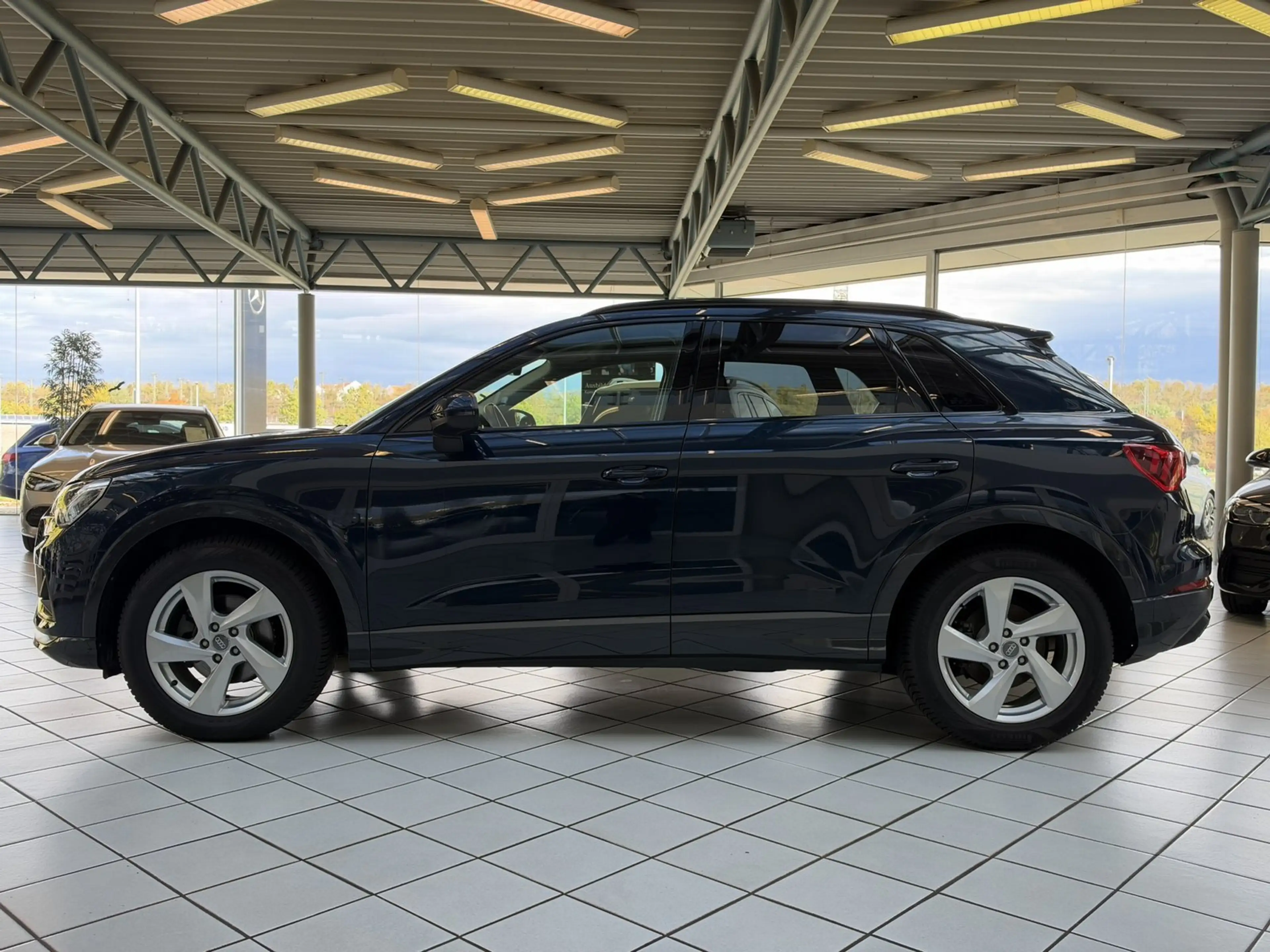 Audi Q3 35 TFSI advanced ACC+LED+SHZ+ALLWETTER+PDC+++ — photo 6