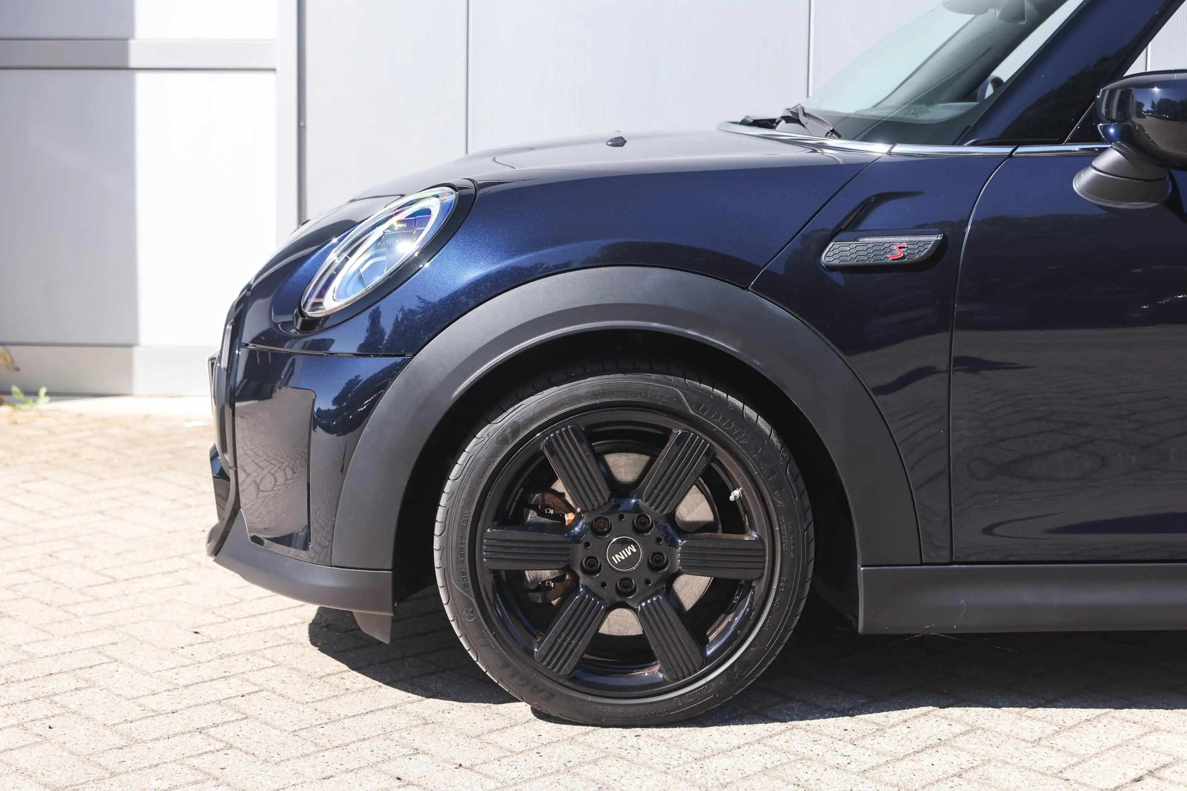 MINI Cooper S Cabrio Classic Automaat / Sportstoelen / Comfort Access / — photo 4