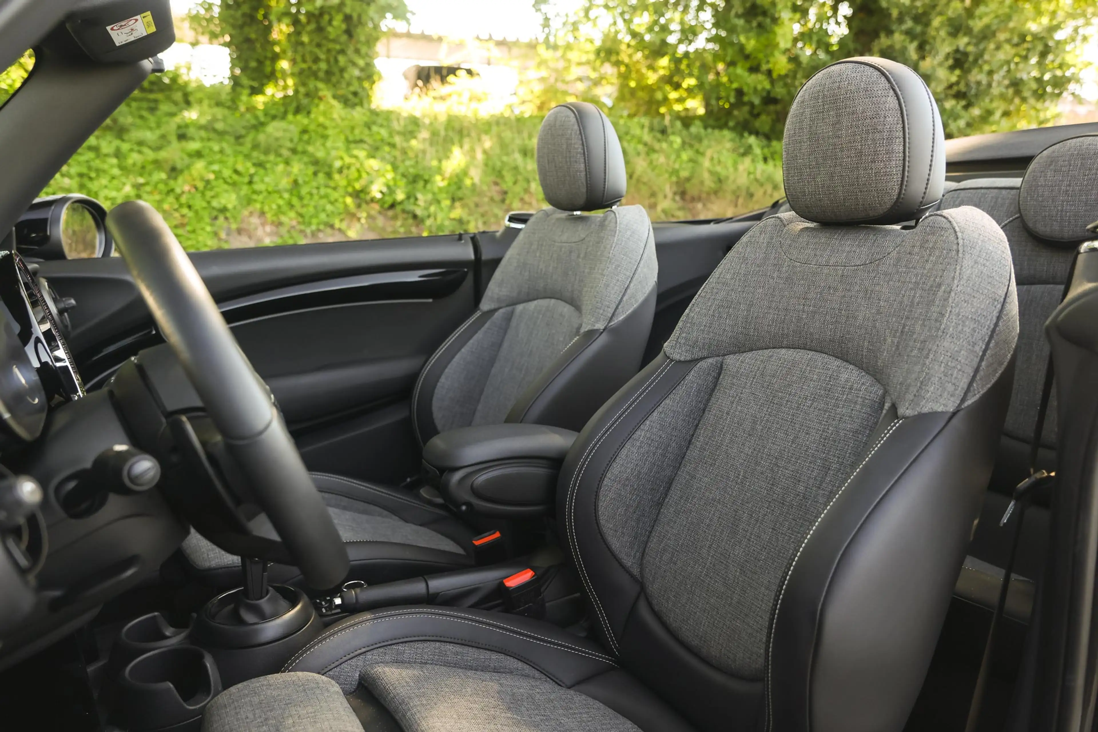 MINI Cooper S Cabrio Classic Automaat / Sportstoelen / Comfort Access / — photo 11