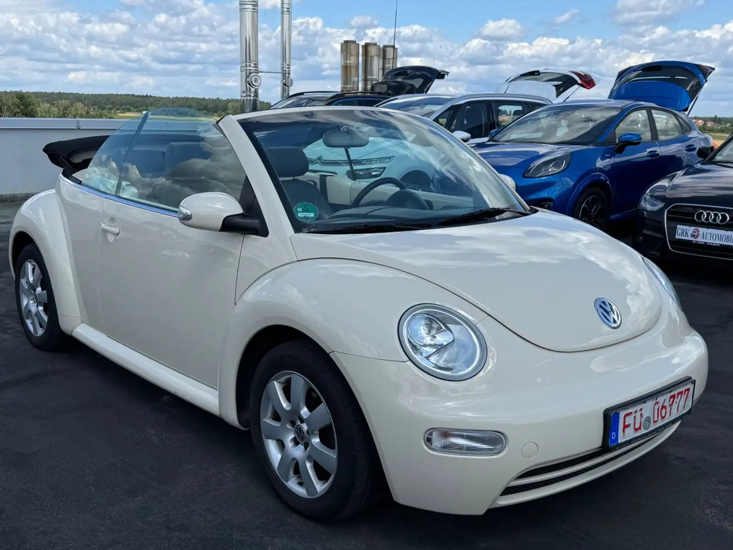 Volkswagen New Beetle 1.6 Cabriolet Highline Leder Klima Jaune - 1