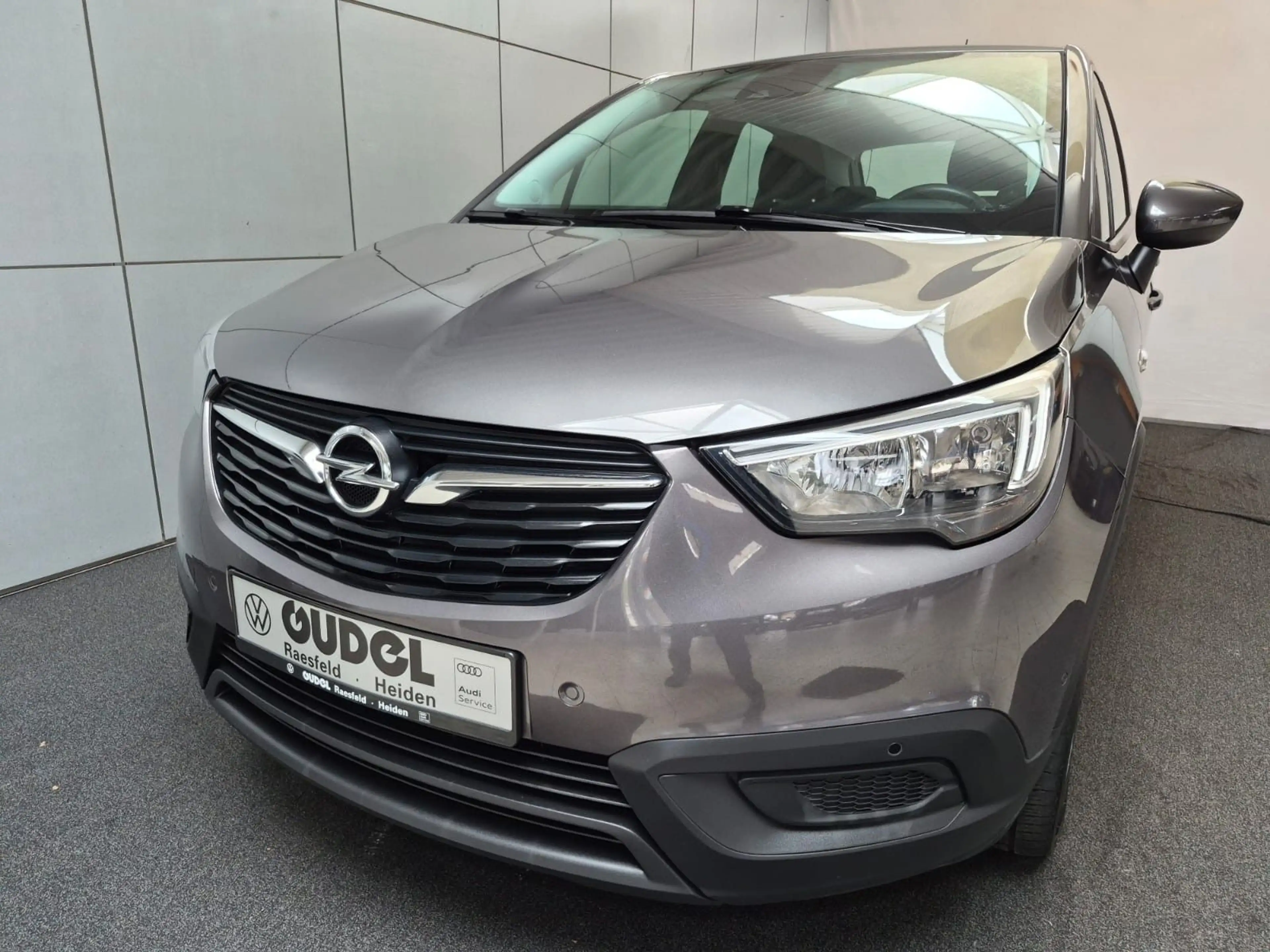 Opel Crossland X Crossland 1.2 Automatik Edition AHK Kamera GRA — photo 3
