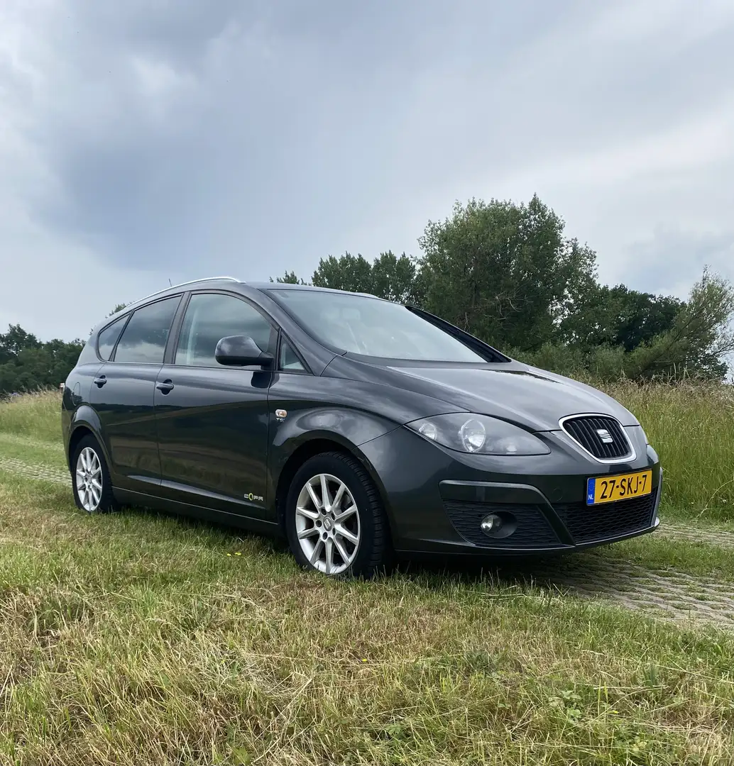 SEAT Altea XL 1.2 TSI Eco.Bns COPA Grijs - 2