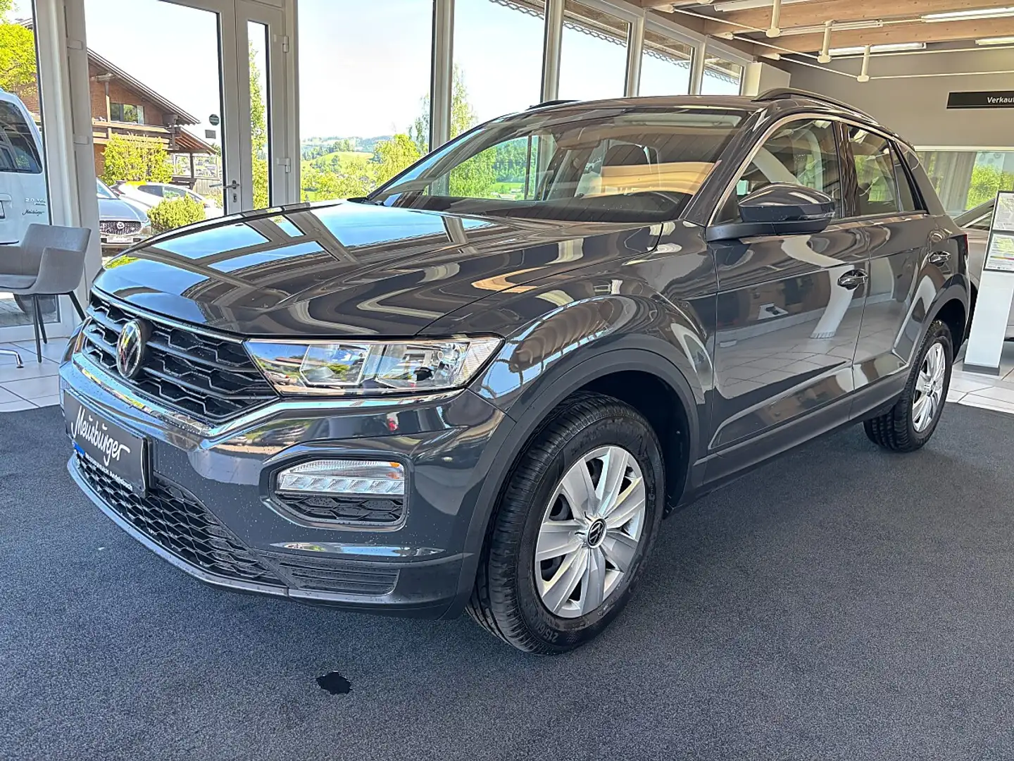 Volkswagen T-Roc 1,0 TSI Grau - 1