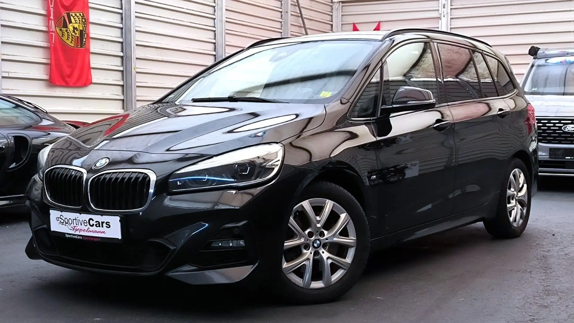 BMW 220 220d GT xDrive M-Sport Navi+ HuD H&K eSitze DDC Schwarz - 1