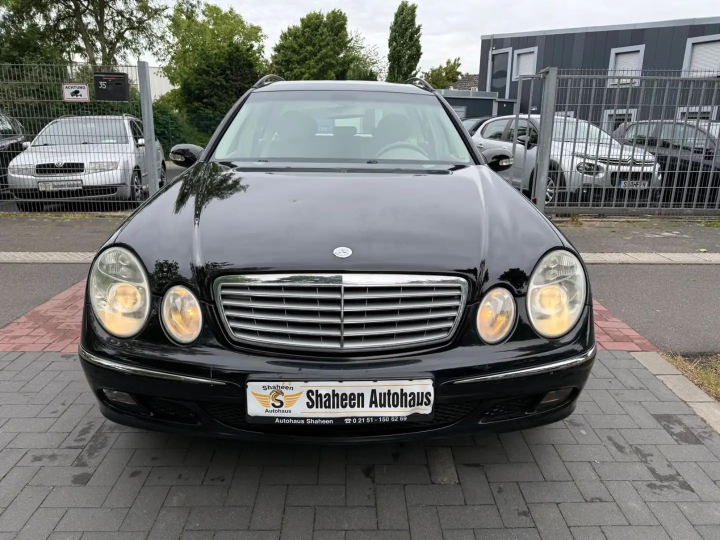 Mercedes-Benz E 240 E -Klasse T-Modell E 240 T Noir - 2