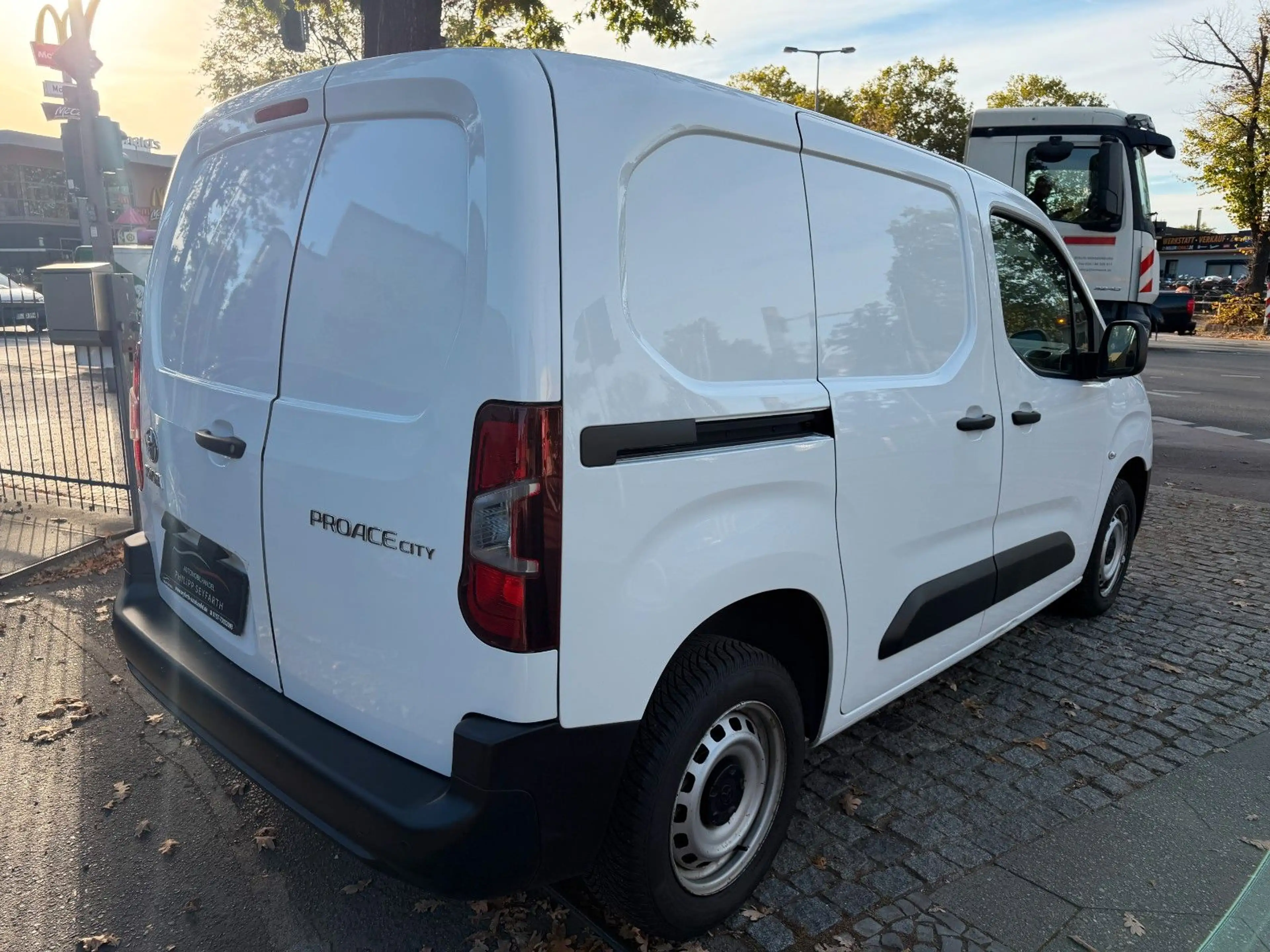 Toyota Proace PROACE CITY L1 DUTY*1.HAND*KLIMA*PDC* — photo 2