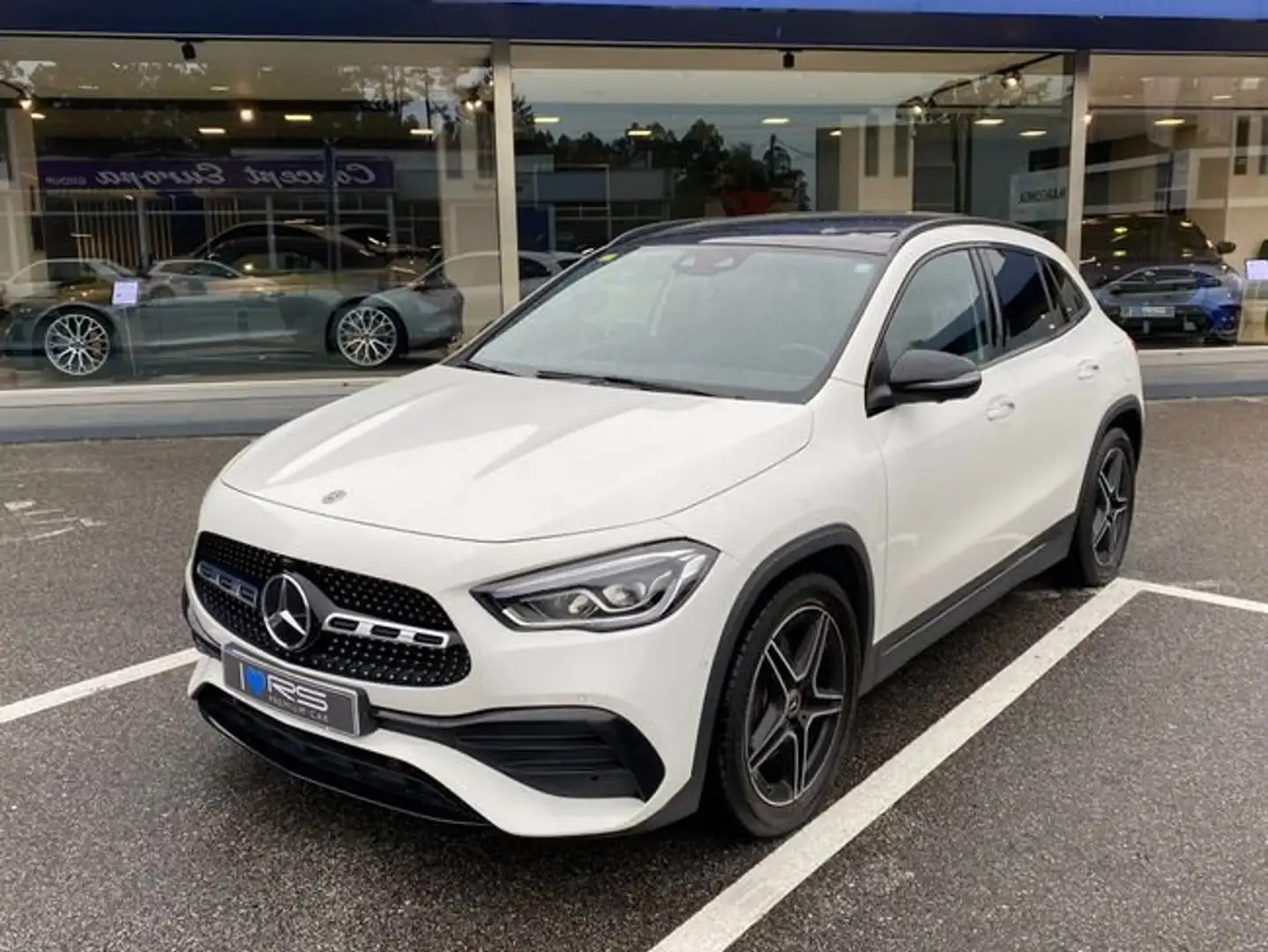 Mercedes-Benz GLA 200 200CDI AMG Line Blanc - 2