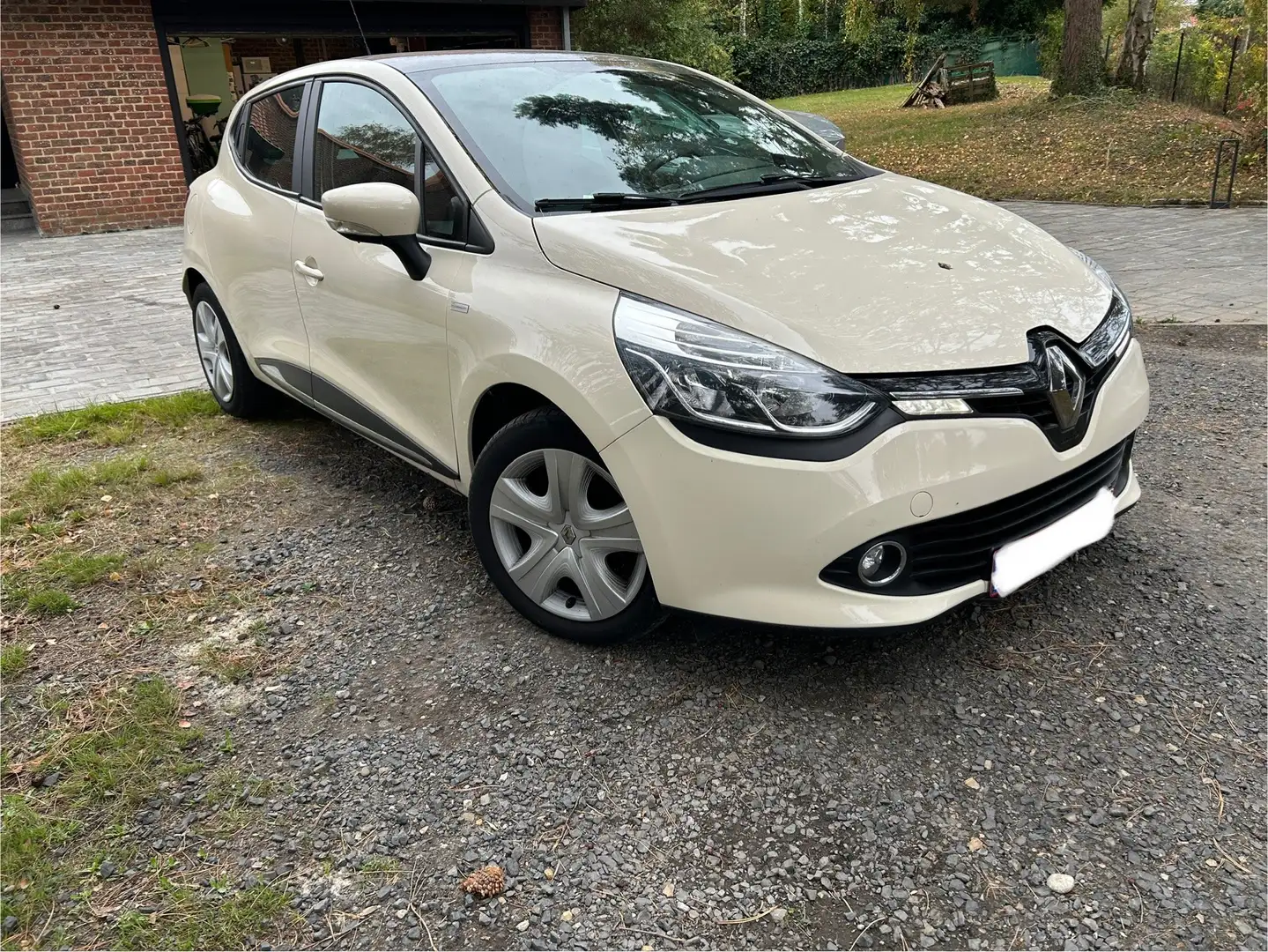 Renault Clio Clio 0.9 TCe Energy Iconic Beige - 2