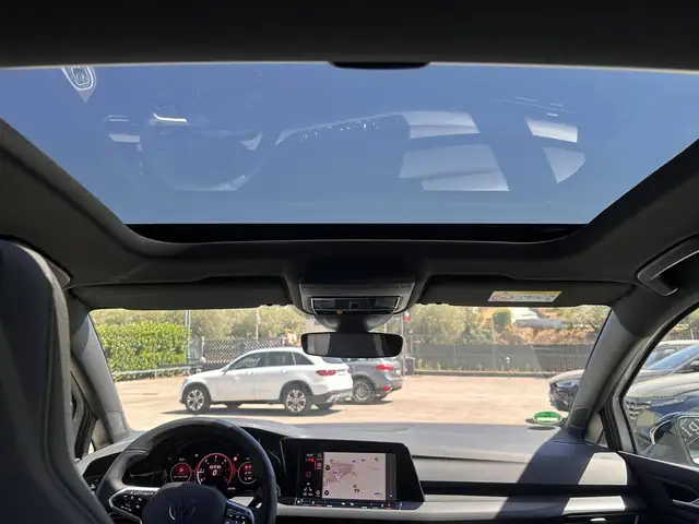 Volkswagen Golf view 13