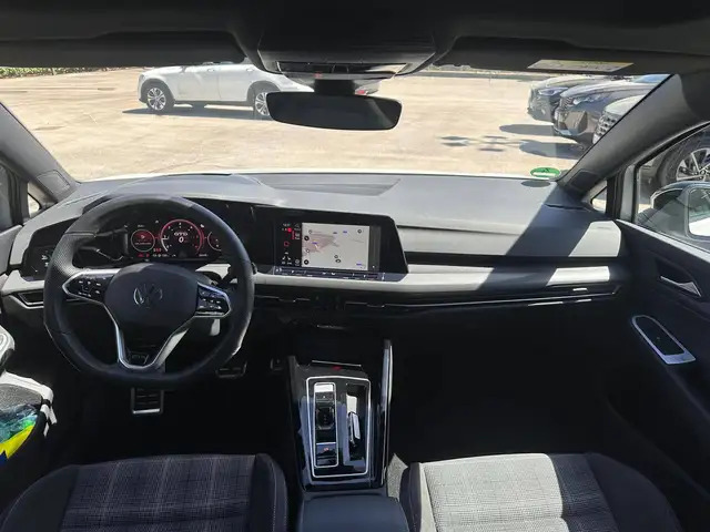 Volkswagen Golf view 10