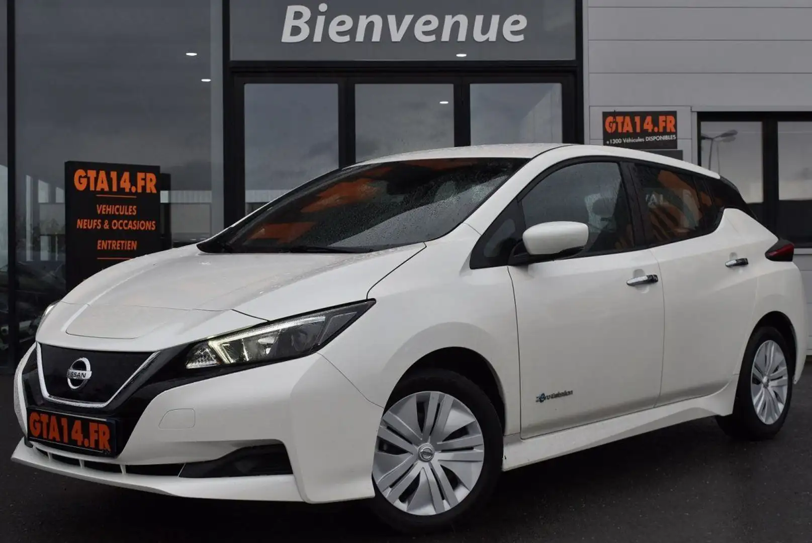 Nissan Leaf 150CH 40KWH BUSINESS White - 1