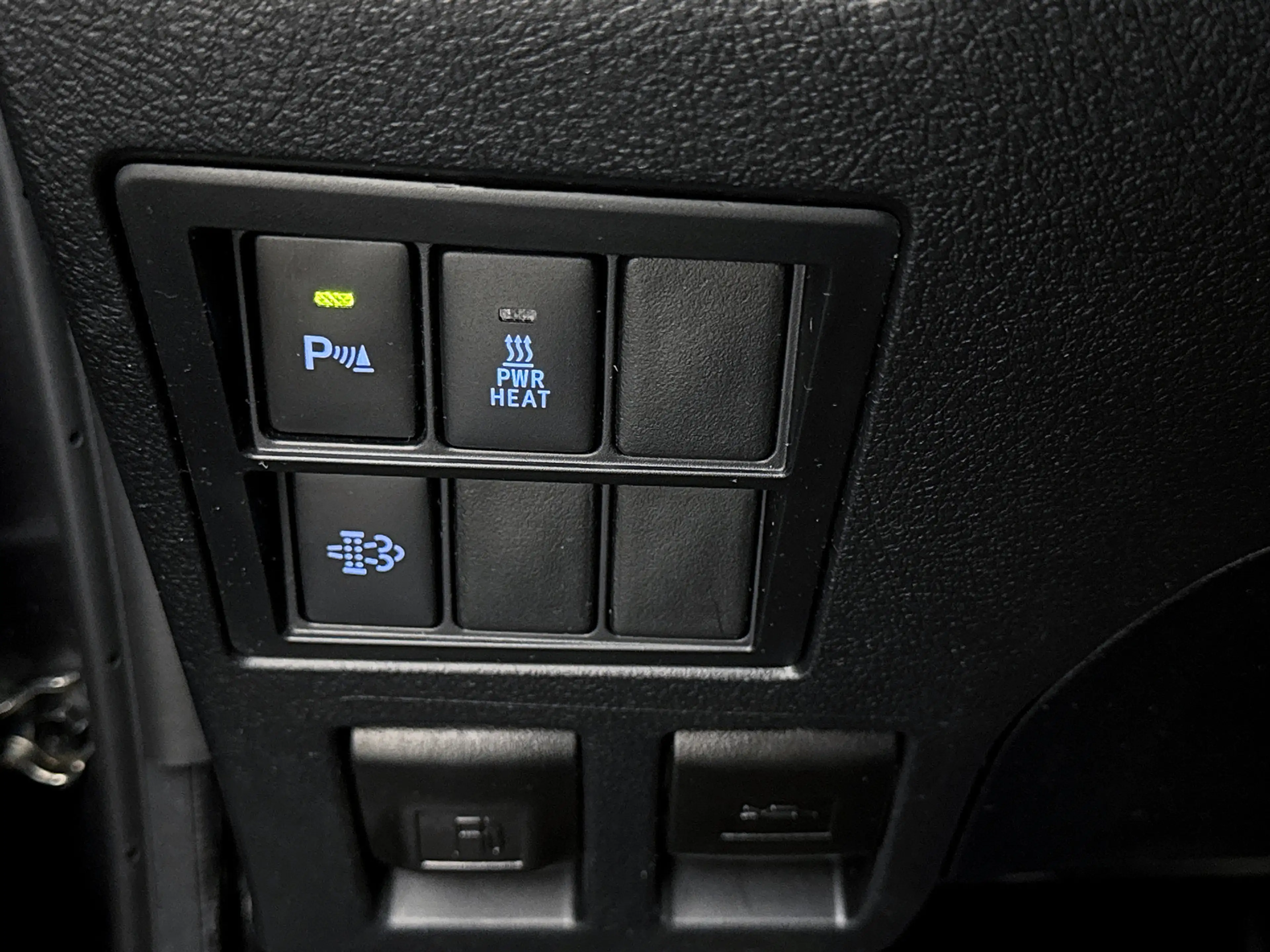 Toyota Hilux 2.8 D-4D Xtra Cab Invincible Leder Trekhaak 3.5t N — photo 26