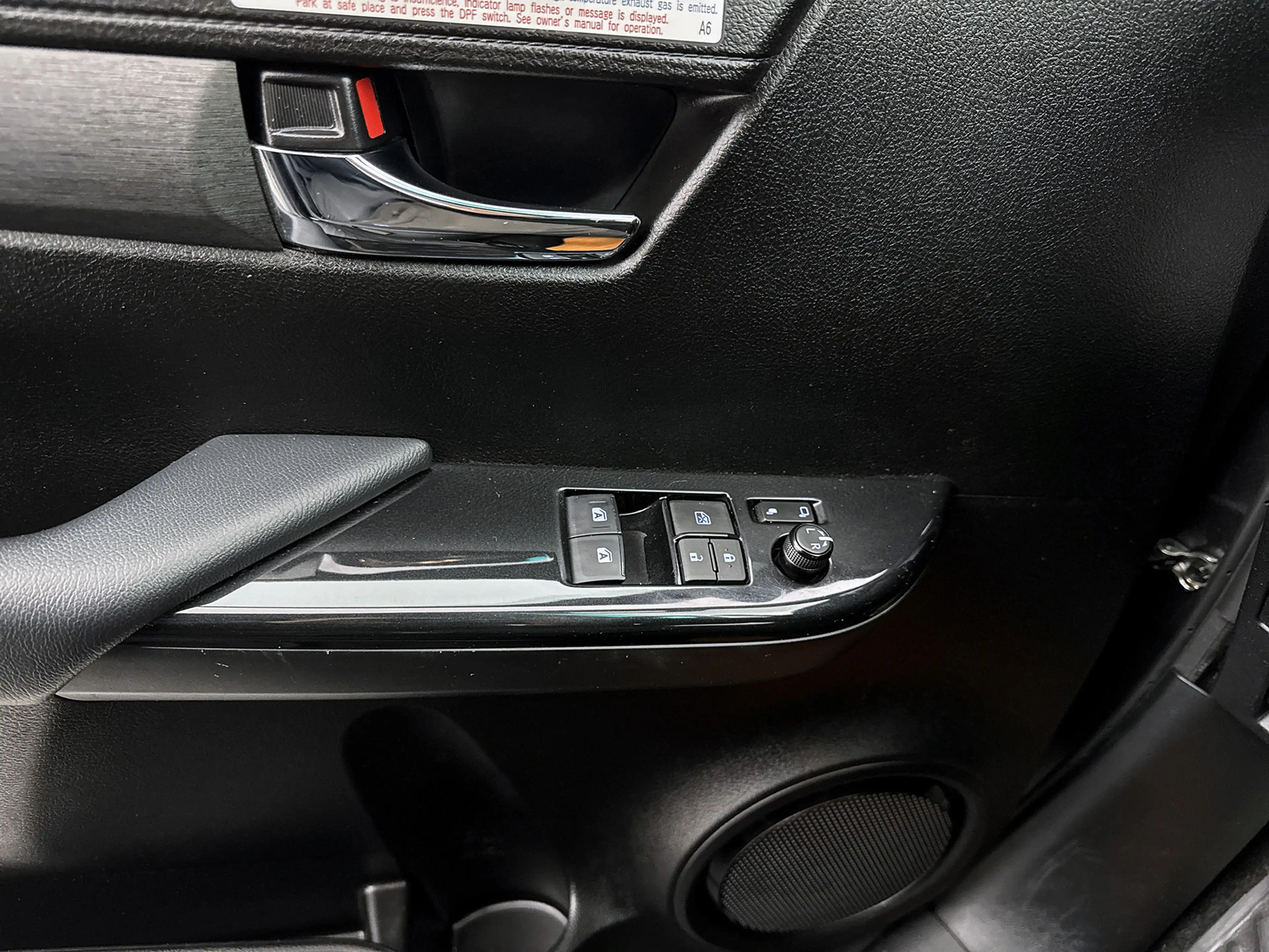 Toyota Hilux 2.8 D-4D Xtra Cab Invincible Leder Trekhaak 3.5t N — photo 30