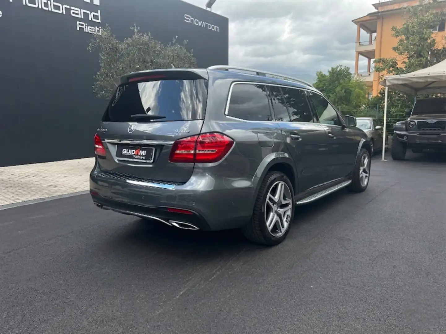 Mercedes-Benz GLS 350 GLS 350 d Premium Plus 4matic auto Beige - 2