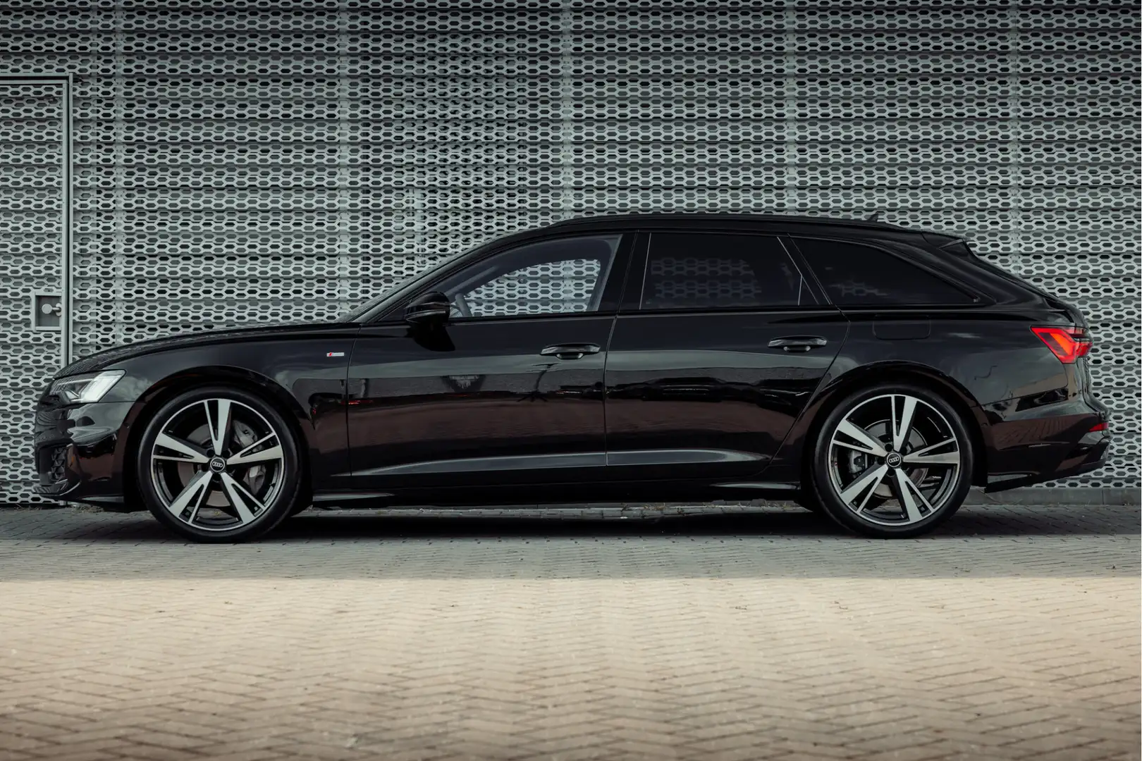 Audi A6 Avant 50 TFSI e 299pk quattro S Line | Assistentie Noir - 2