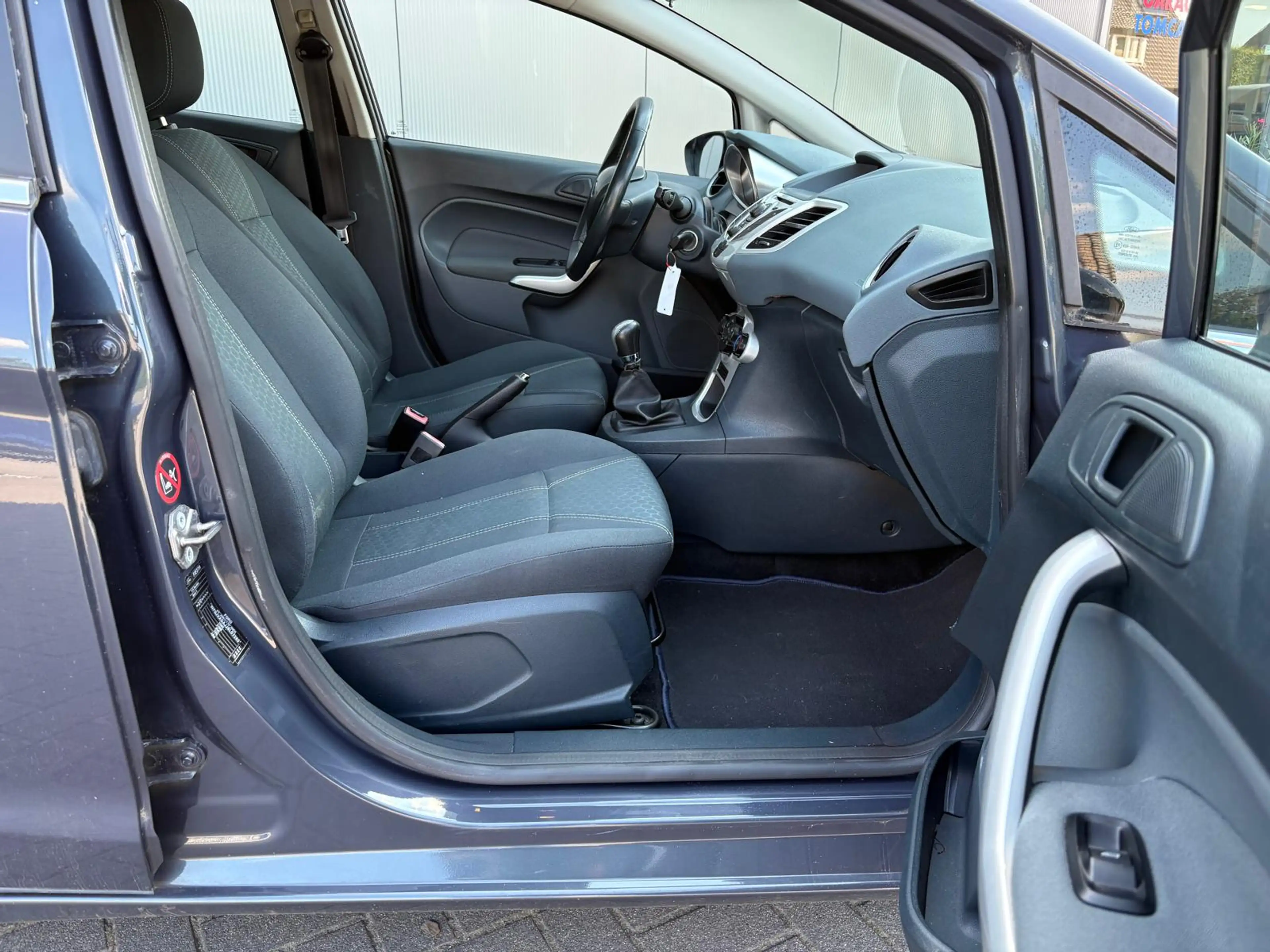 Ford Fiesta 1.6 16v 120PK Titanium Airco/Trekhaak/Elektrisch-p — photo 8
