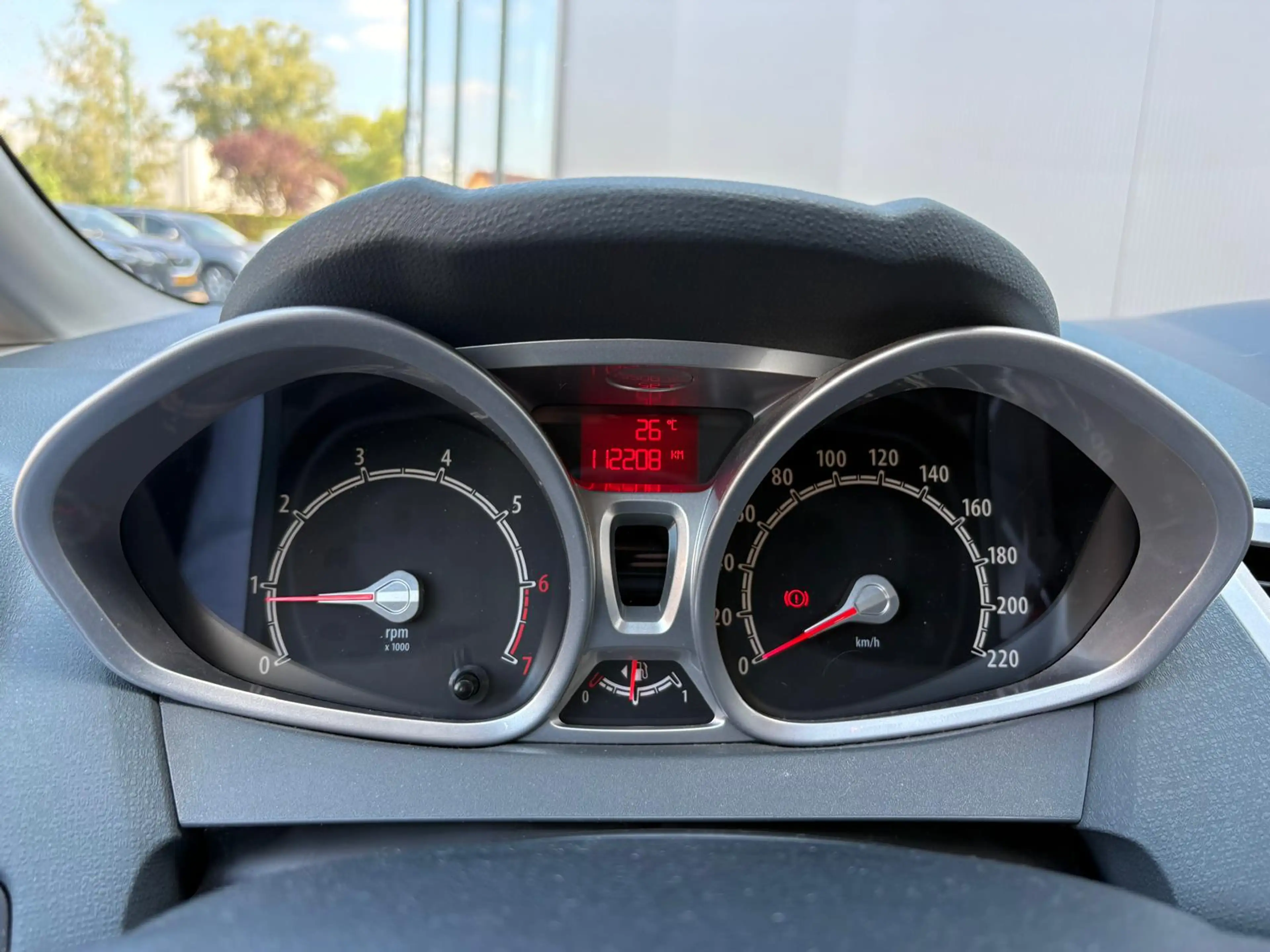 Ford Fiesta 1.6 16v 120PK Titanium Airco/Trekhaak/Elektrisch-p — photo 17