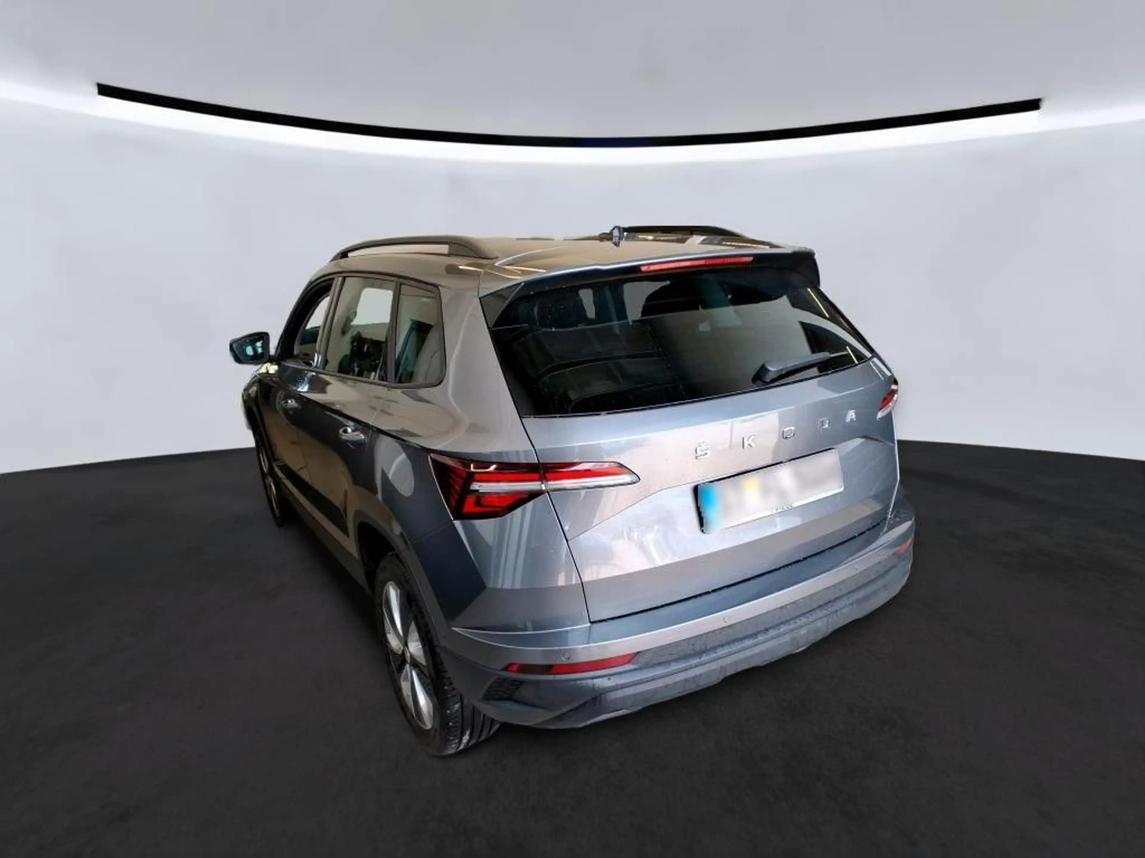 Skoda Karoq Style 4x4 2.0TDI DSG Navi AHK ACC LED — photo 3