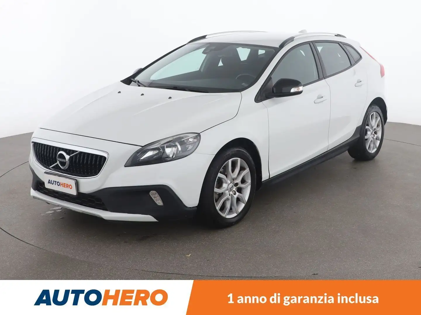Volvo V40 2.0 D2 Kinetic Blanc - 1