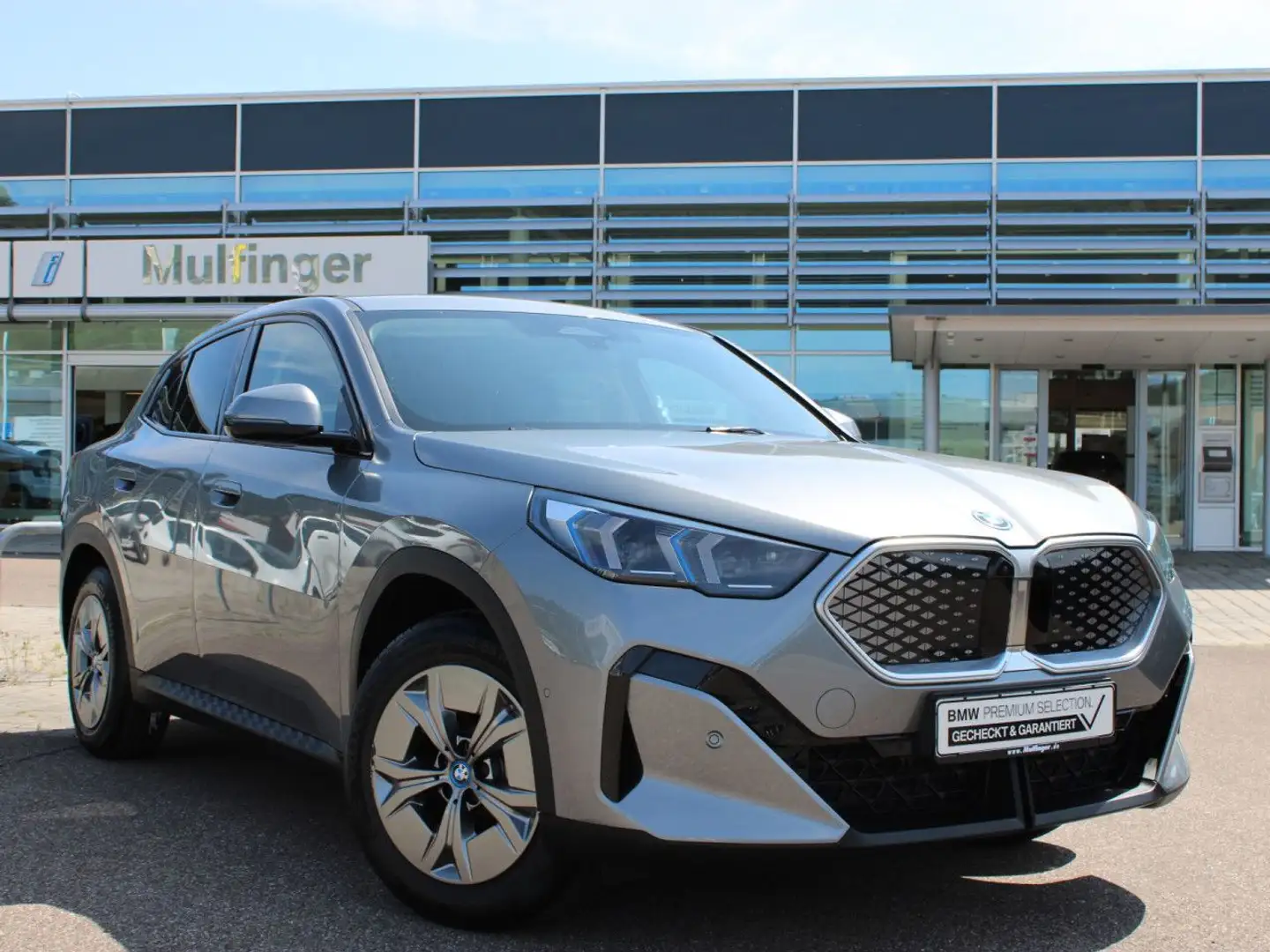 BMW iX2 x30 Iconic-Glow HUD SuView.LiveProf.Lenkradh Szary - 2