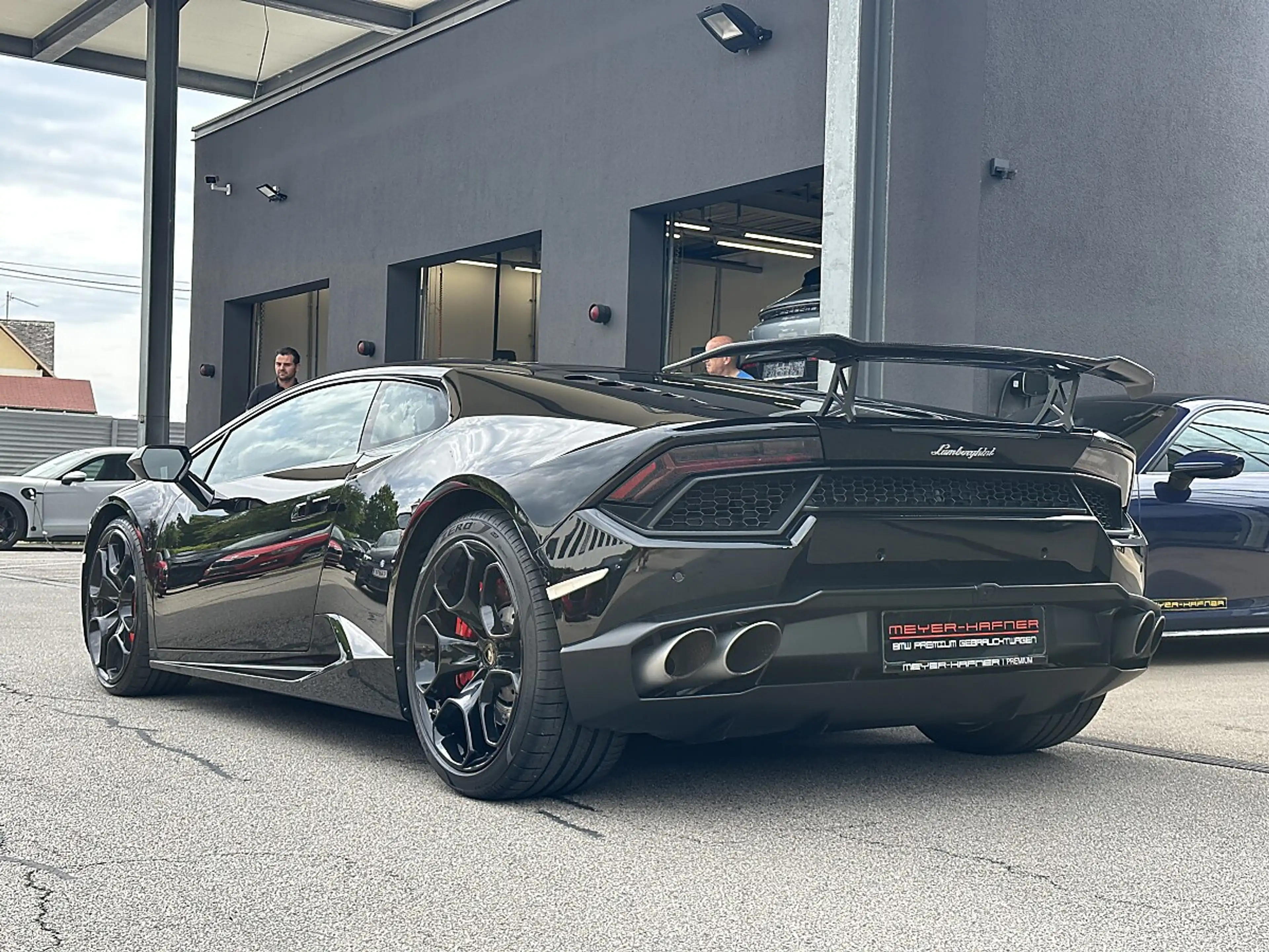 Lamborghini Huracán LP 580-2 Coupe / Lift / Carbon — photo 12