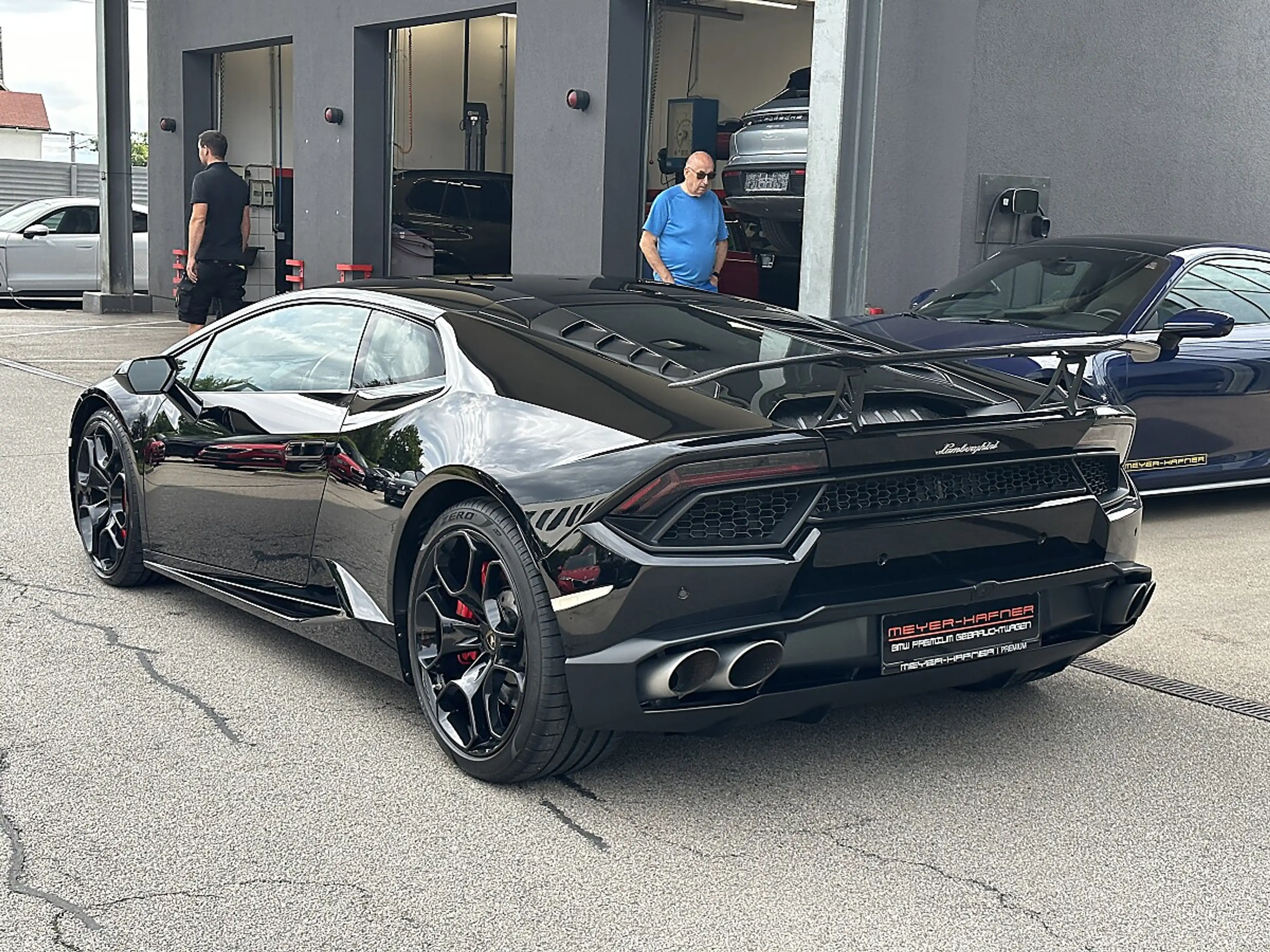 Lamborghini Huracán LP 580-2 Coupe / Lift / Carbon — photo 11