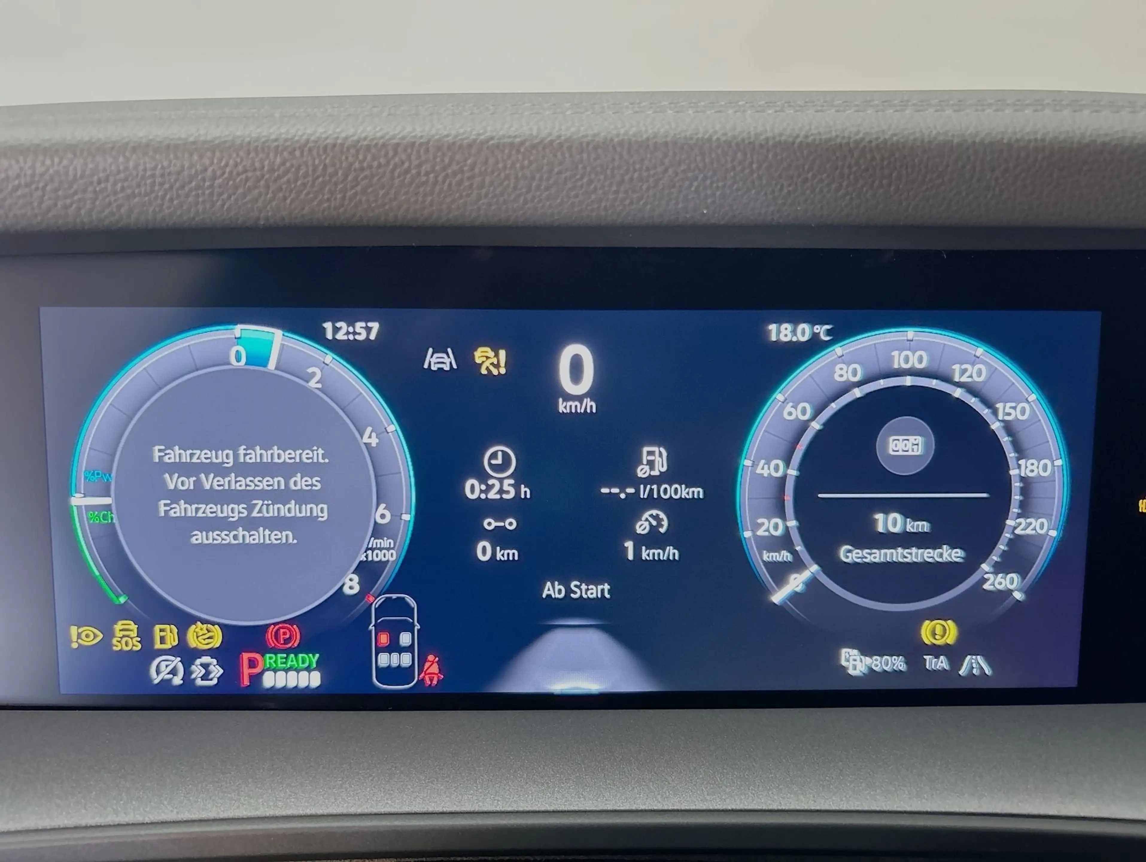 Volkswagen Tayron 1.5 eHybrid DSG R-Line CarPlay Pano Black — photo 8