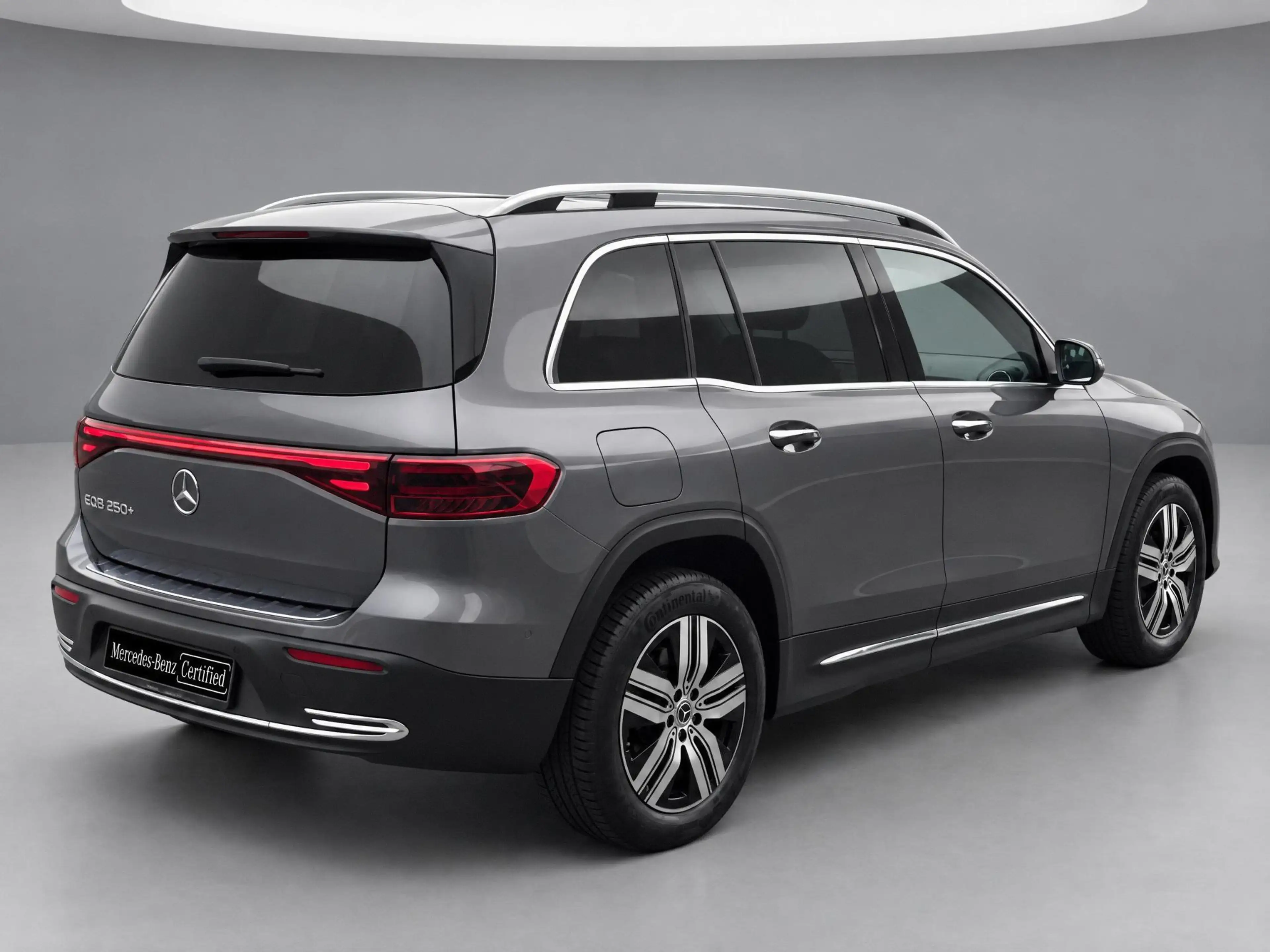 Mercedes-Benz EQB 250 250+ Luxury Line 71 kWh — photo 2