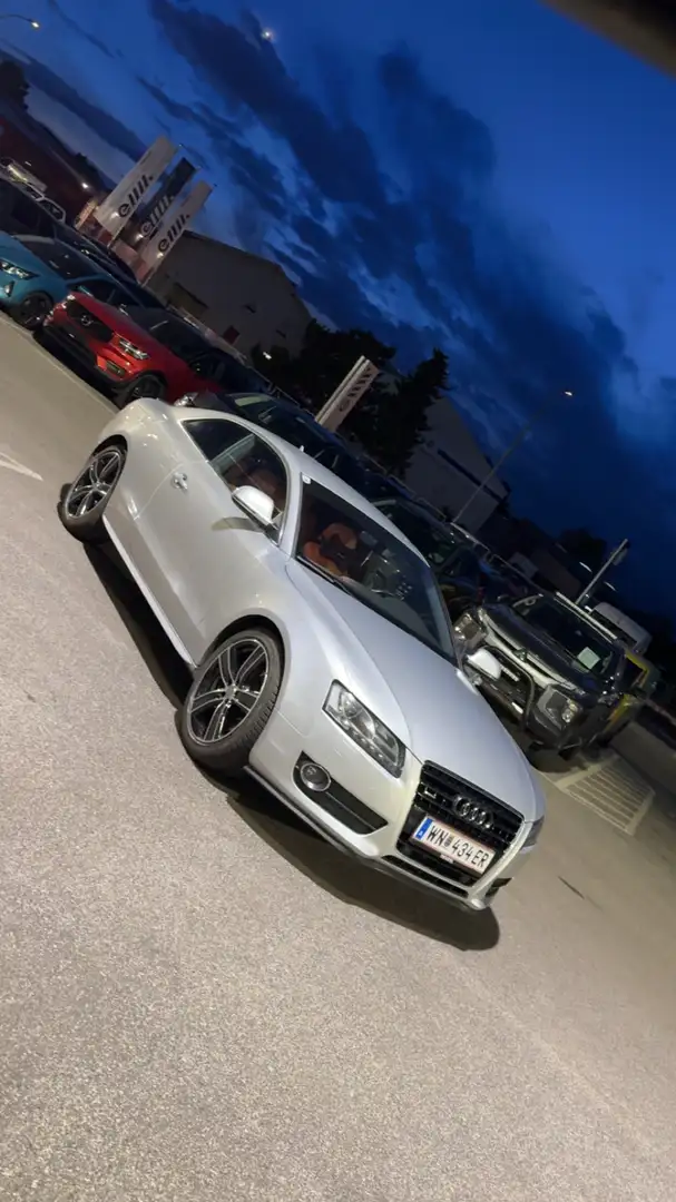 Audi A5 Coupé 3,2 FSI V6 quattro Aut. - 2