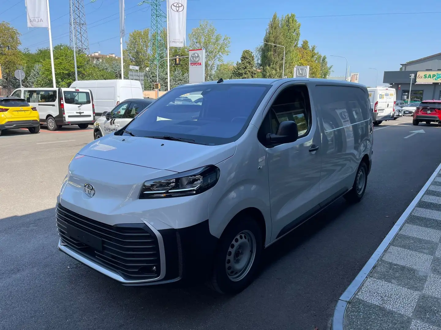 Toyota Proace Proace Electric 75kWh PL-SL-TN Furgone Long 4p. Bianco - 1