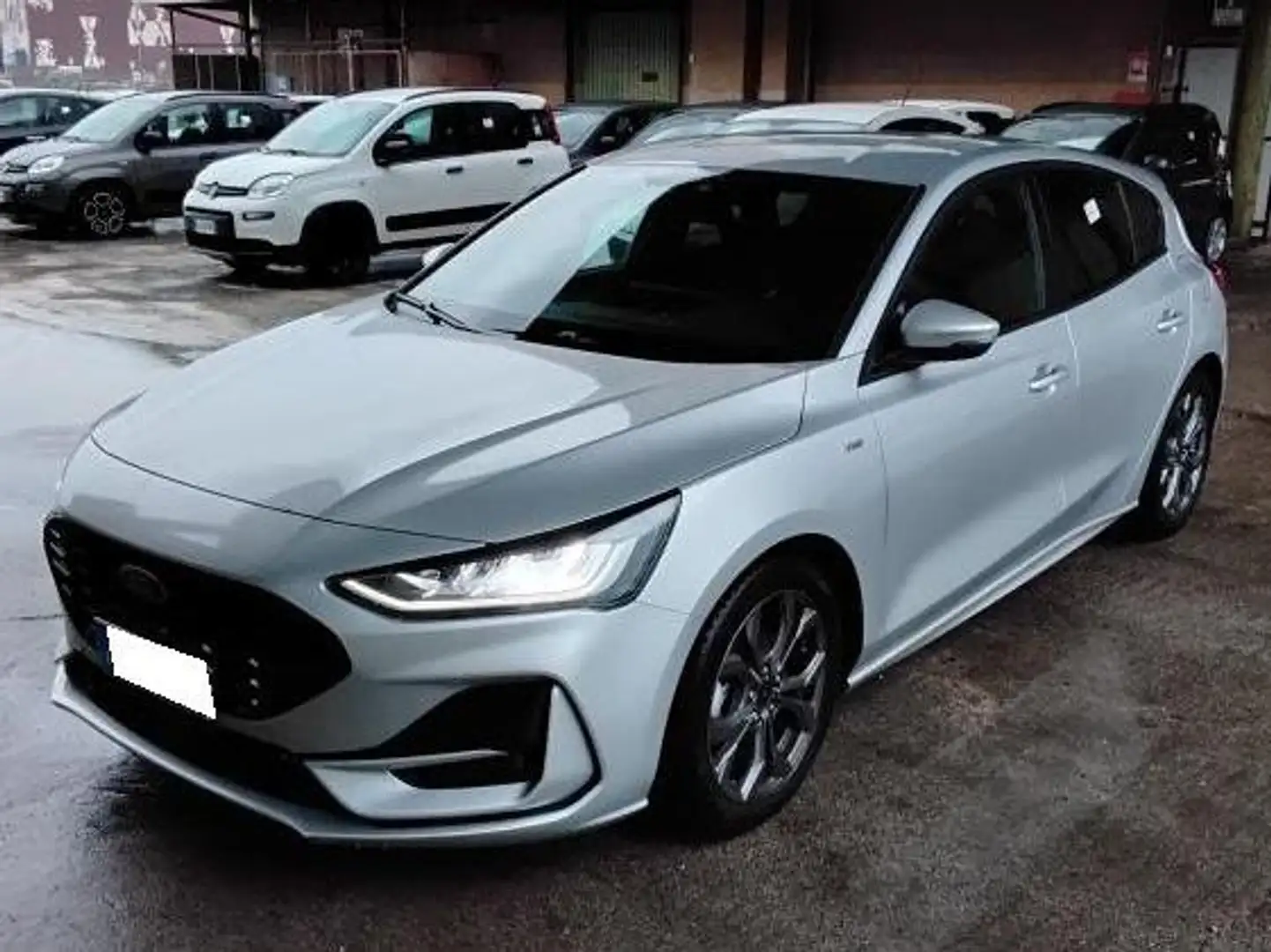 Ford Focus ST-Line 5p 1.5 EcoBlue 115cv Automatica 8M Argento - 1