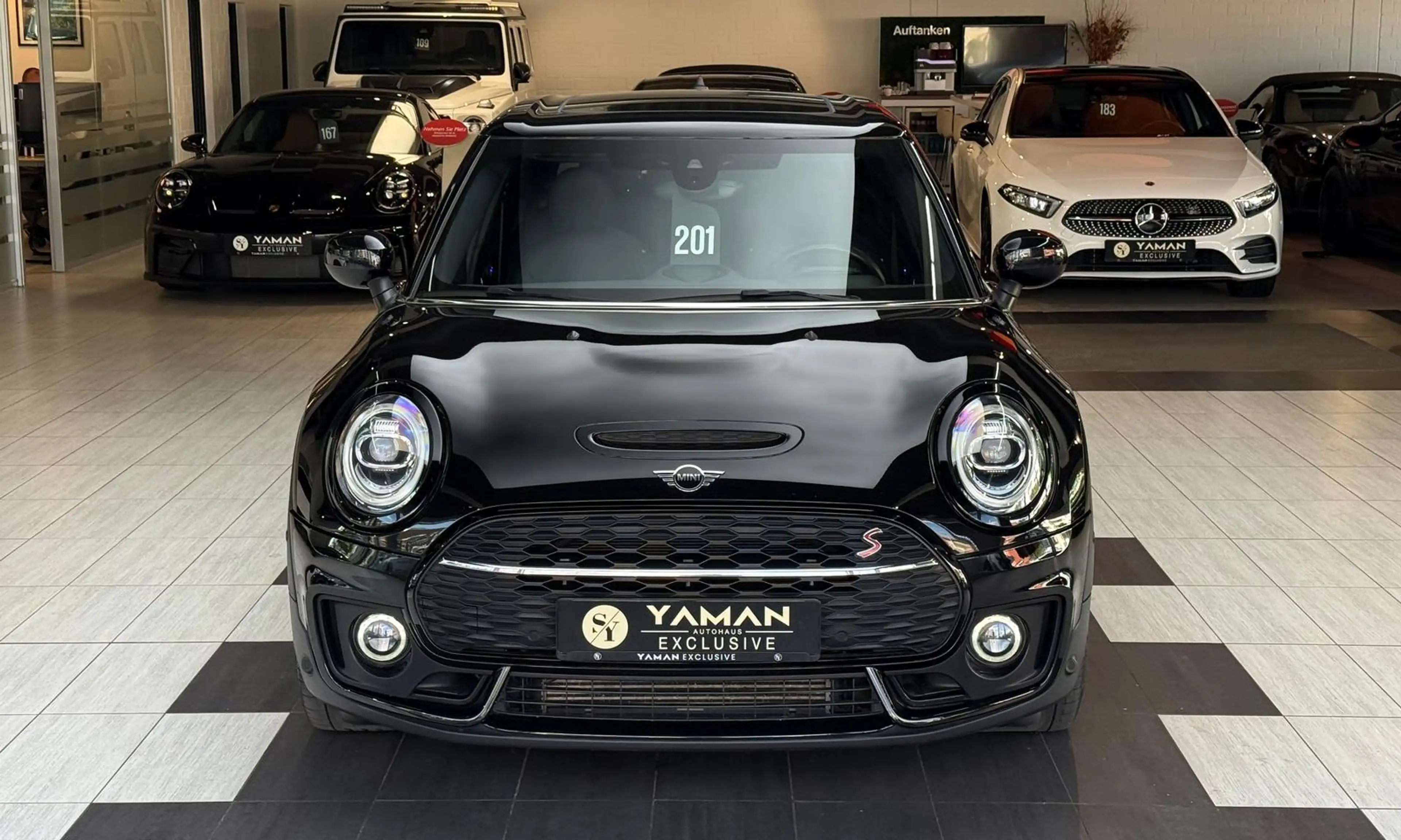 MINI Cooper S Clubman All4 JCW Aero*HuD*Pano*Kamera — photo 3