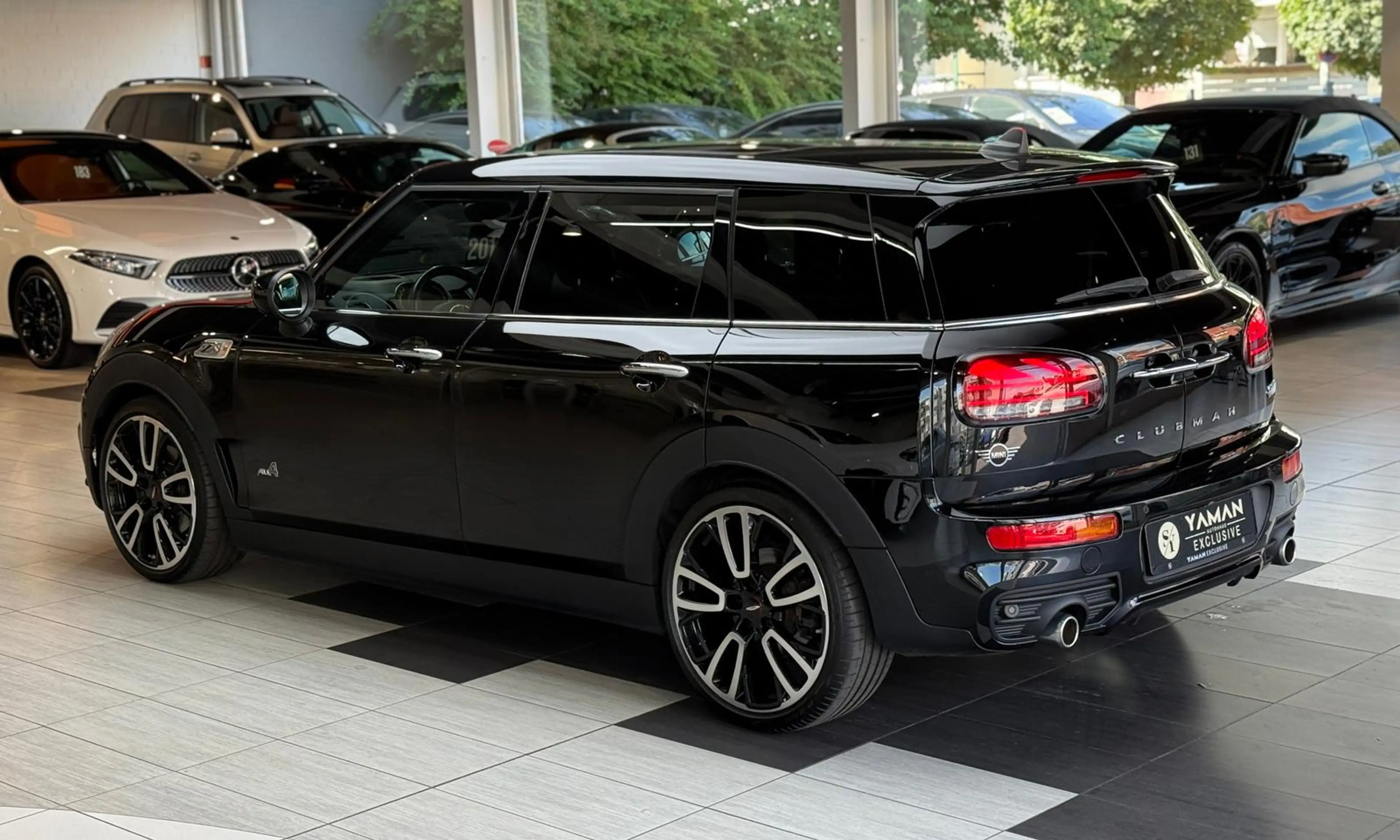 MINI Cooper S Clubman All4 JCW Aero*HuD*Pano*Kamera — photo 11