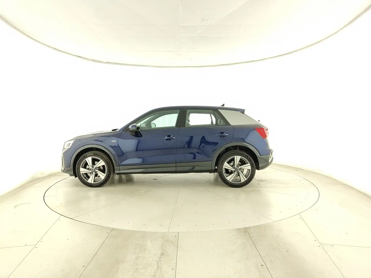 Audi Q2 35 TFSI S tronic S line Edition - MATRIX+COMFORT Blu/Azzurro - 2