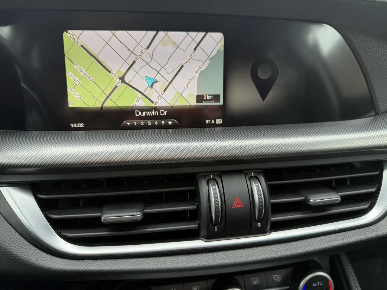 Alfa Romeo Stelvio снимка Alfa Romeo Stelvio