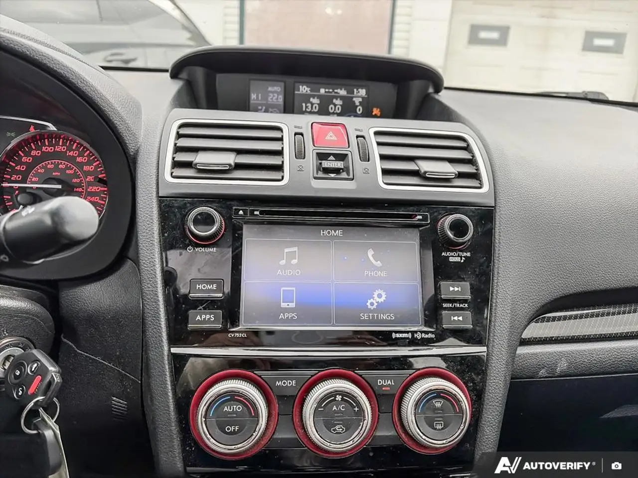 Subaru WRX снимка Subaru WRX