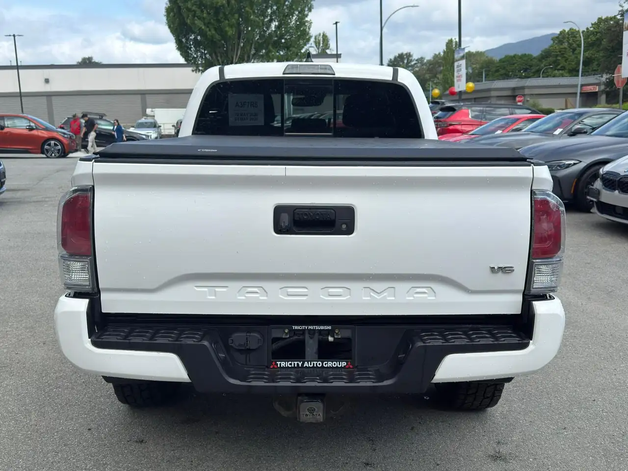 Toyota Tacoma снимка Toyota Tacoma