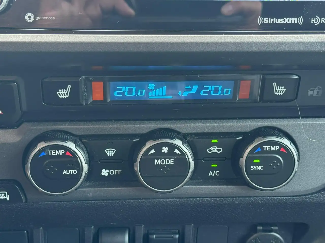 Toyota Tacoma снимка Toyota Tacoma