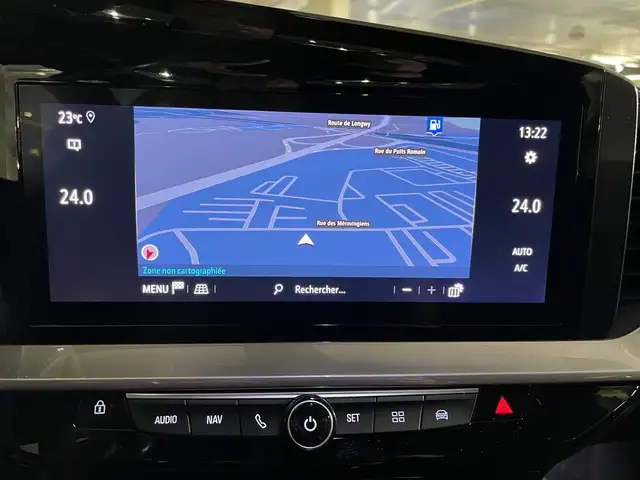 Opel Mokka view 3