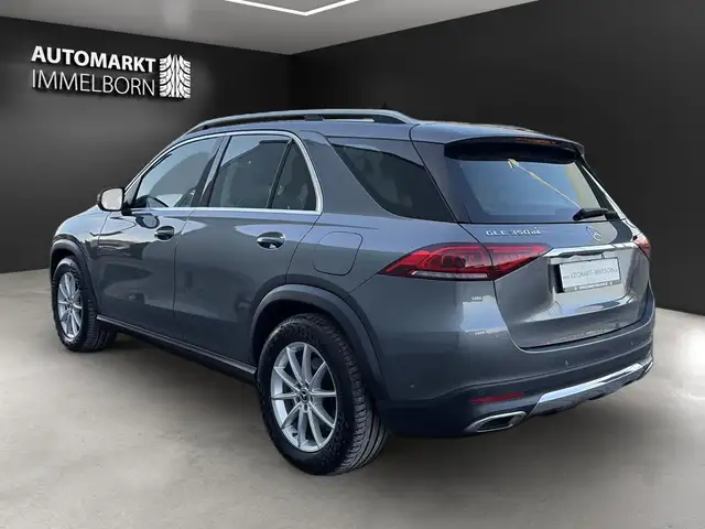 Mercedes-Benz GLE view 5