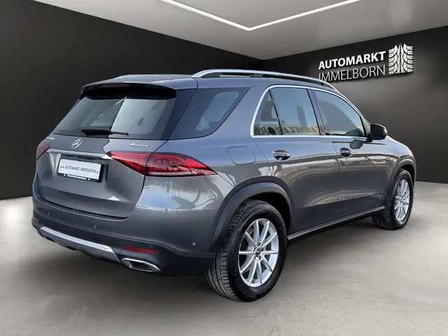 Mercedes-Benz GLE view 6