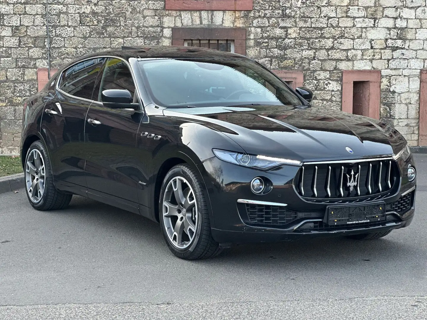 Maserati Levante LEVANTE GRANLUSSO Q4*SERVICEGEPFLEGT MASERATI * Nero - 1