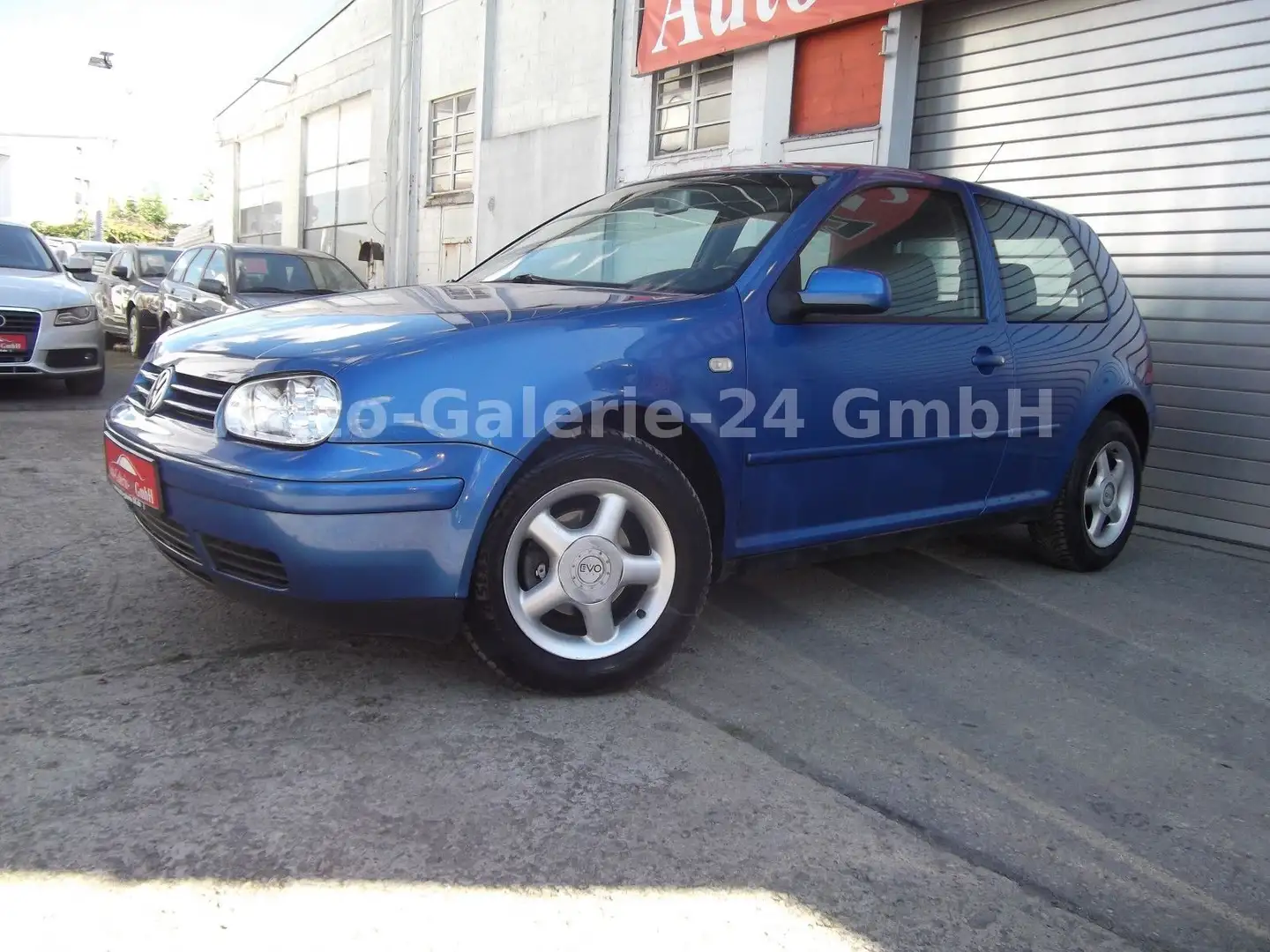 Volkswagen Golf 1.6i Generation Autom, Klimaanlage Blau - 1