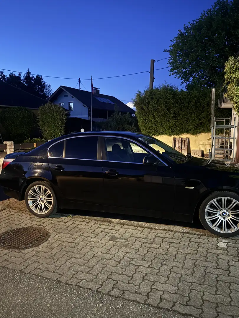BMW 525 e60 - 1